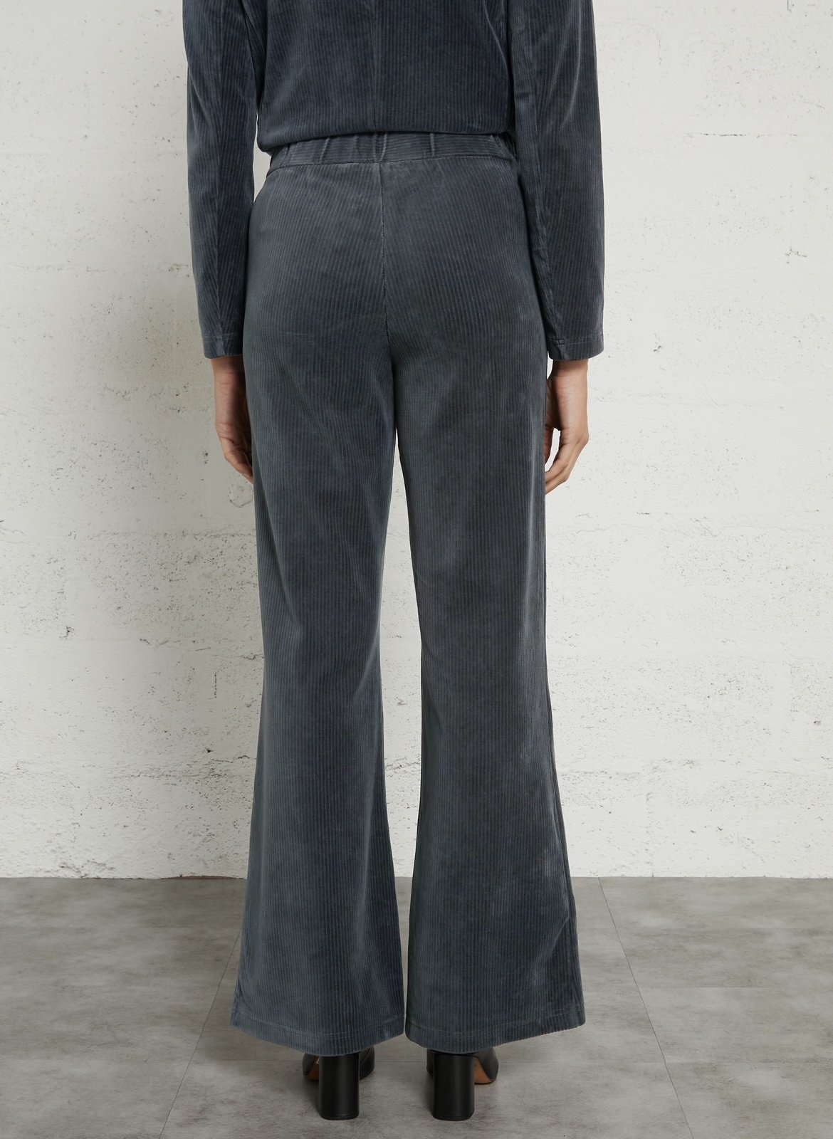 Pantalon en velours côtélé de coton mélangé NICE THINGS Gris