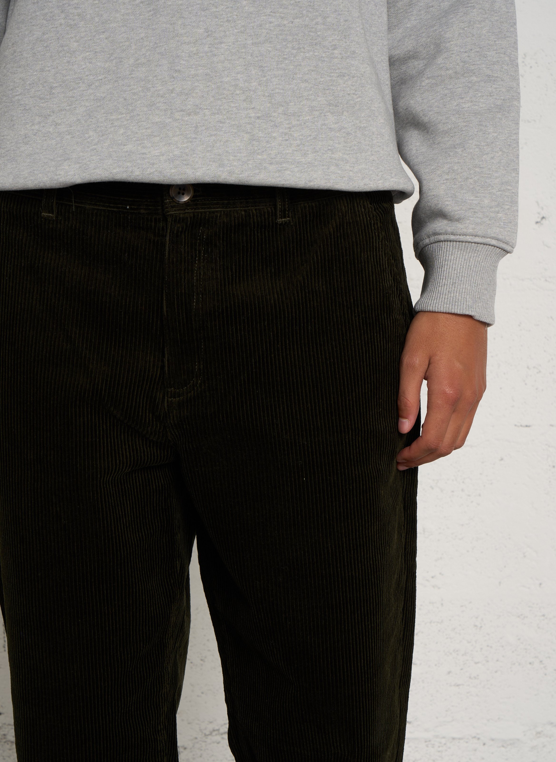 Pantalon droit en velours de coton côtelé LES DEUX Vert