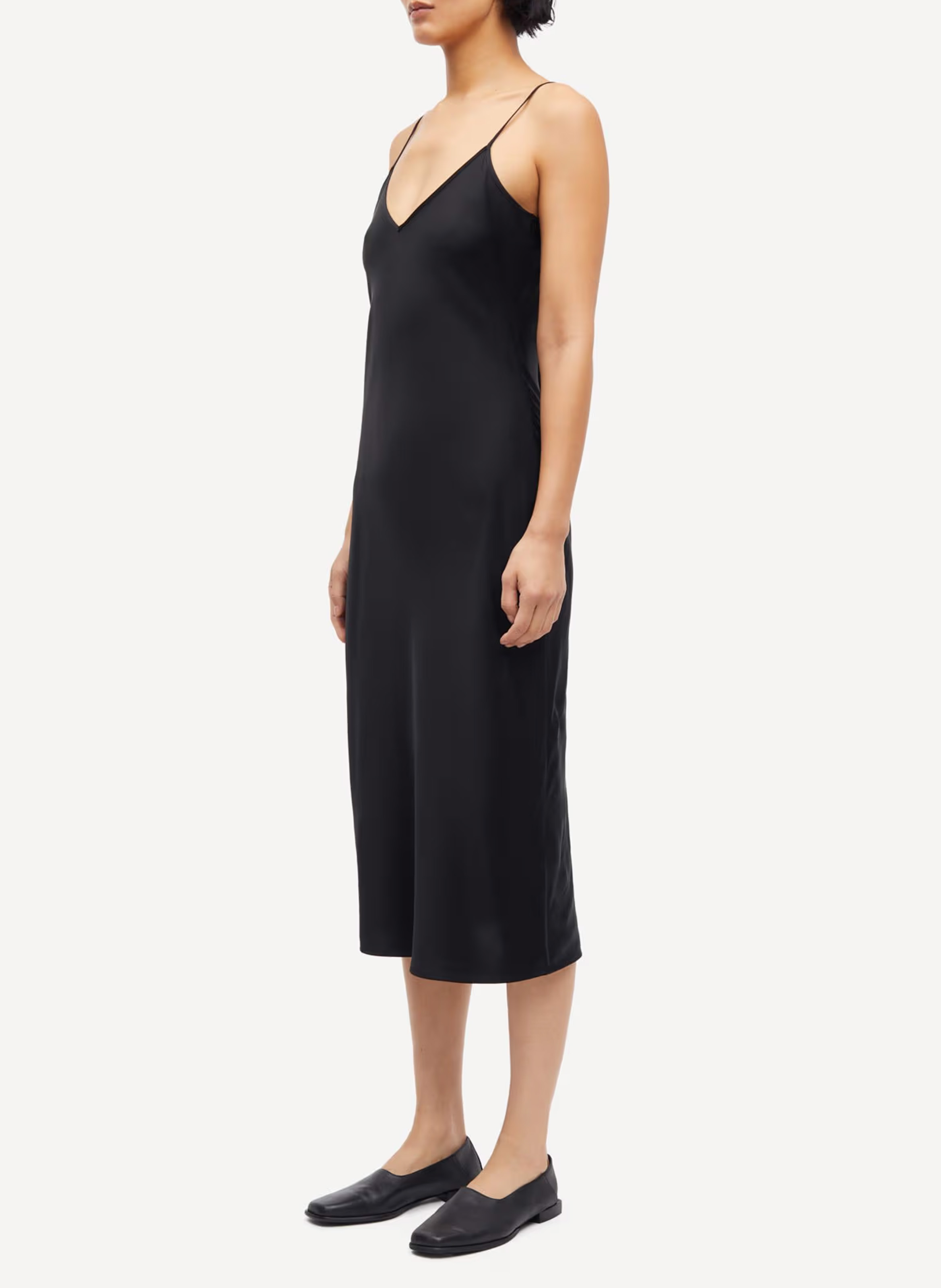 Robe midi col v satinée SAMSOE SAMSOE Noir