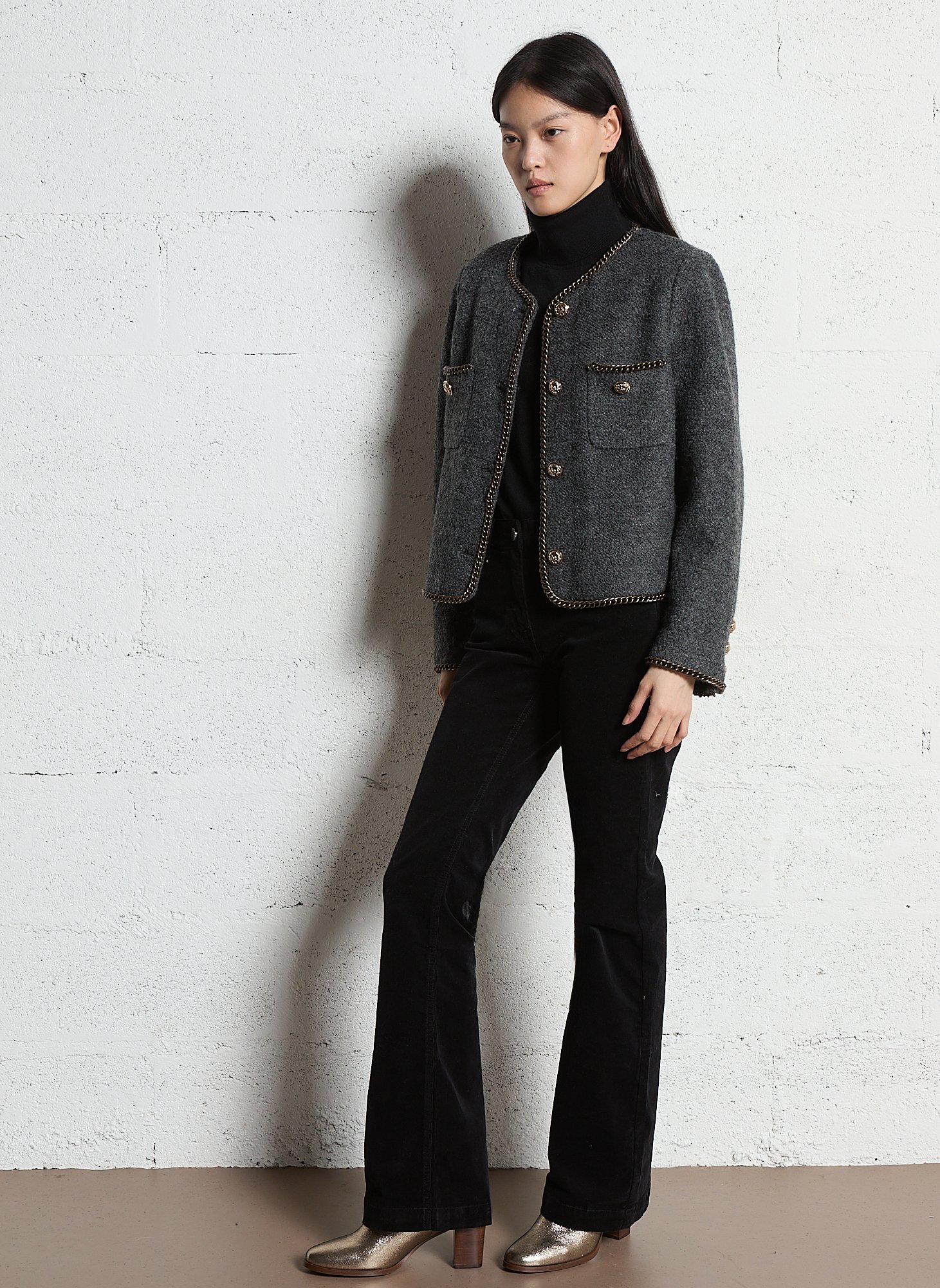 Kurze Pelzjacke mit Ketten BERENICE Grau