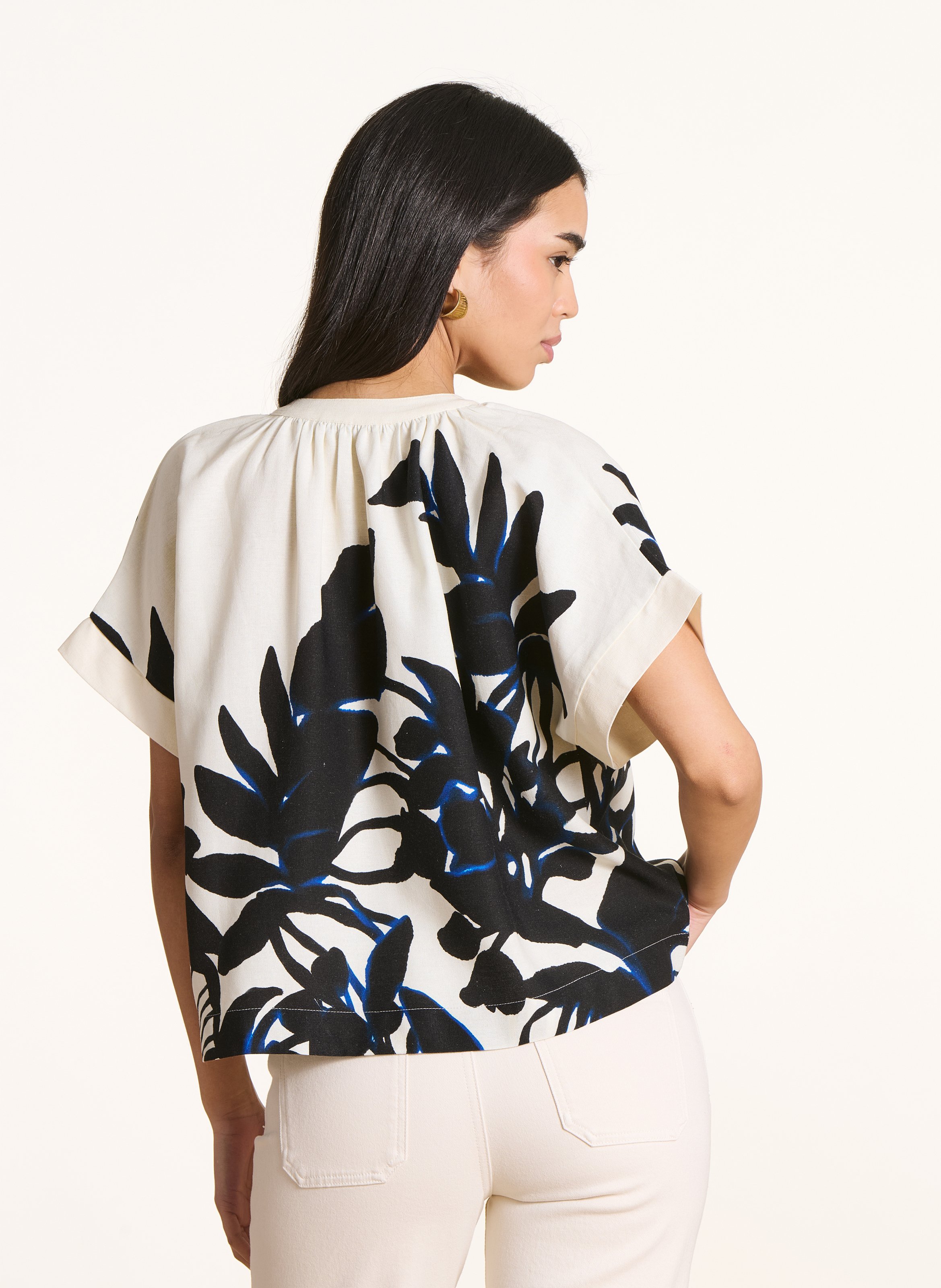 Top col tunisien  LA FEE MARABOUTEE Noir