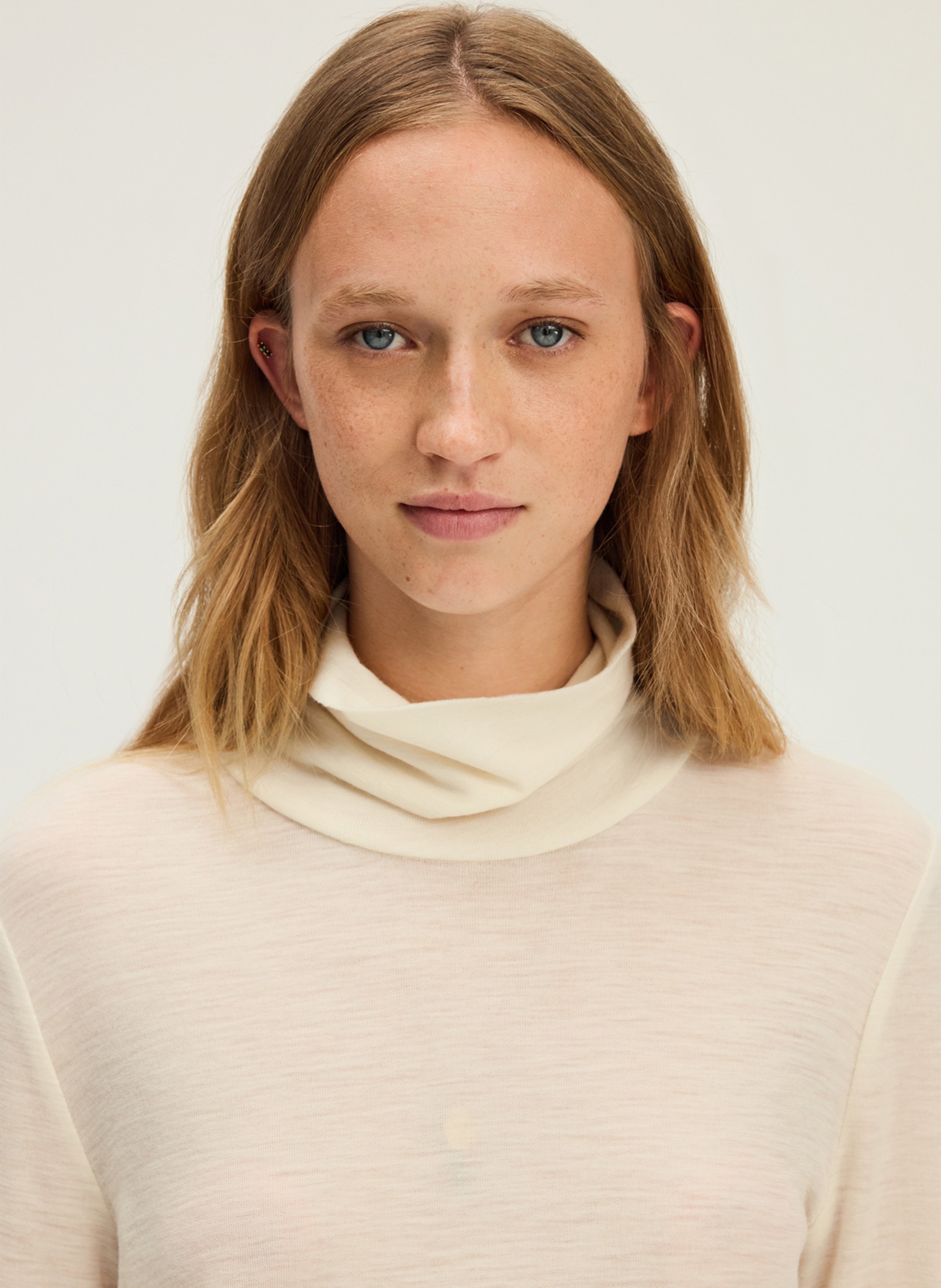 Col roulé droit en laine PABLO Beige