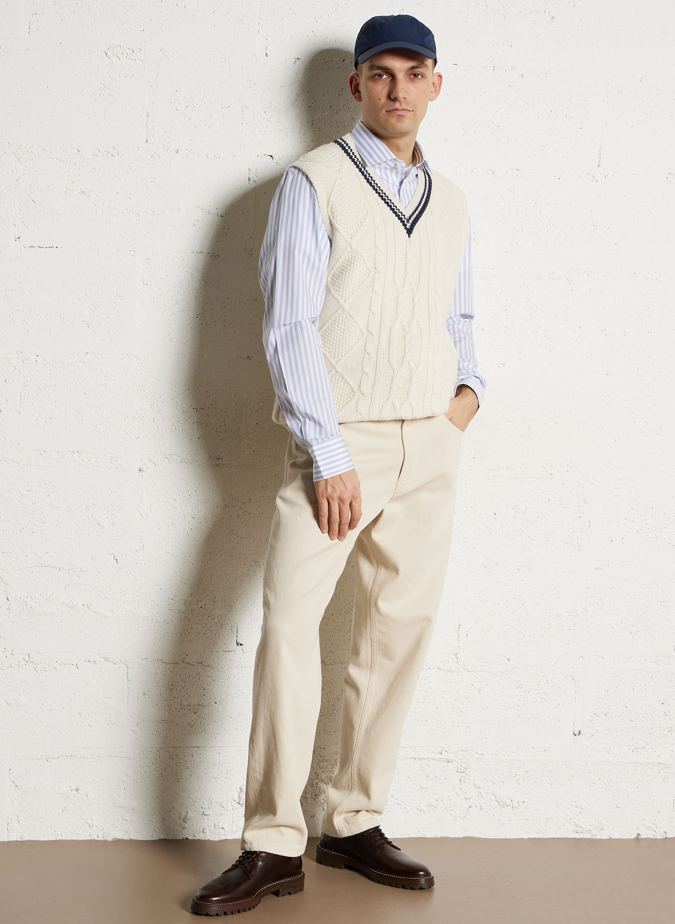 Pull torsadé col v en coton bio et laine GANT Beige