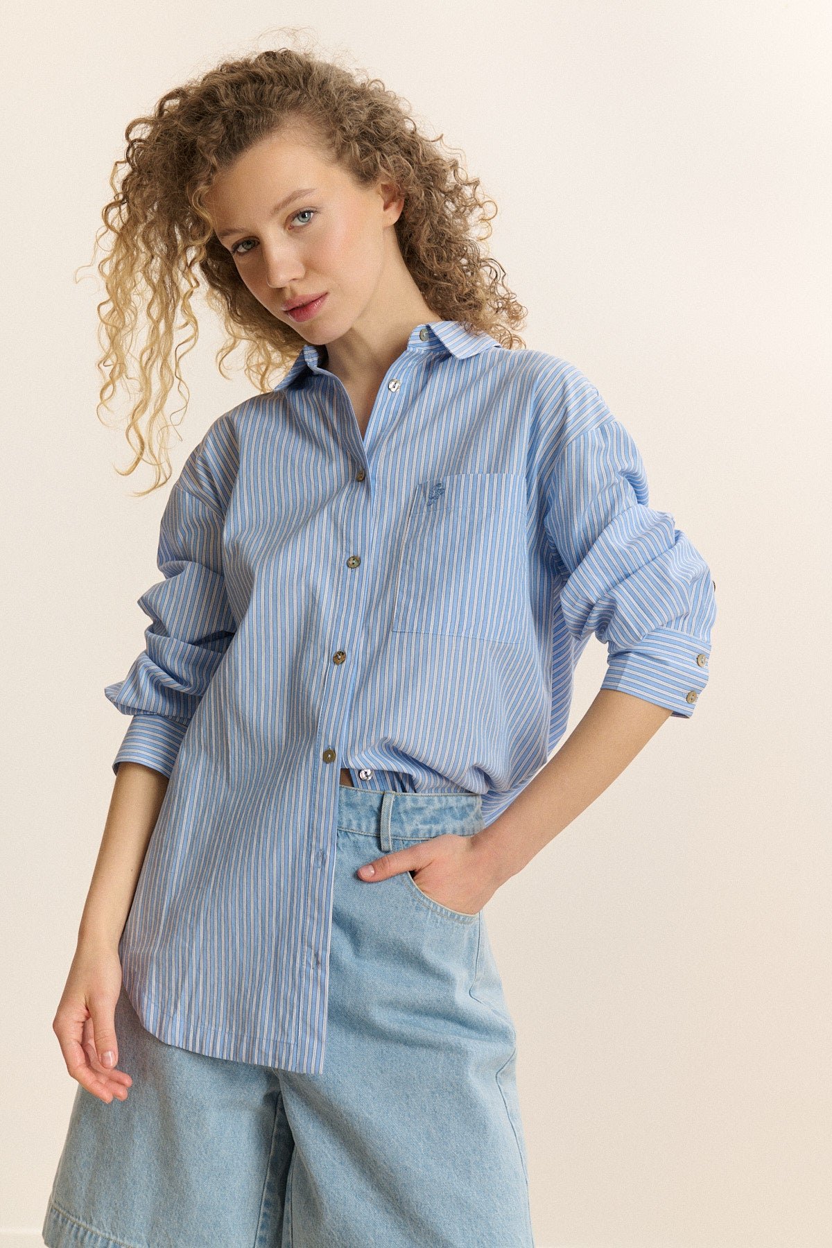 High-waisted straight Bermuda shorts in denim. GARANCE PARIS Blue