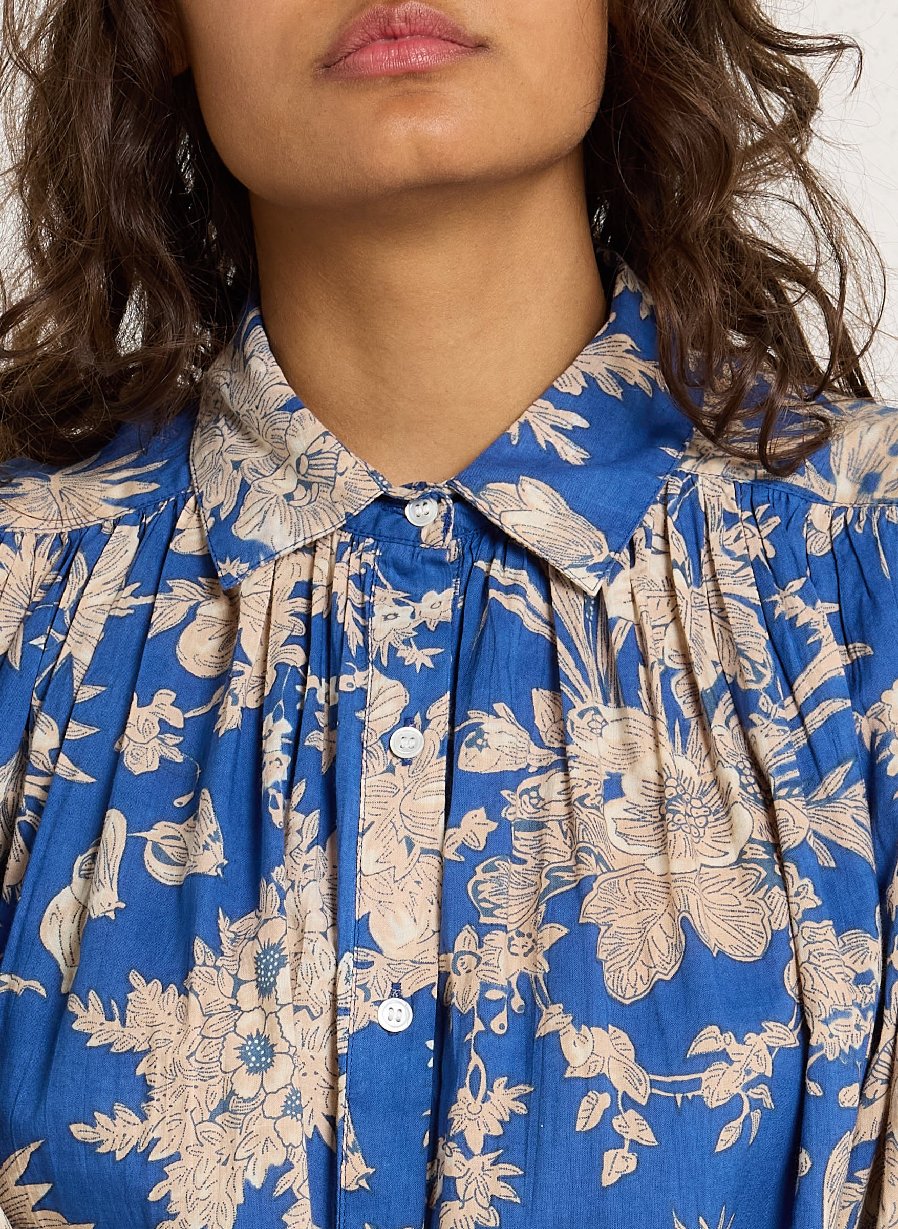 Geblümtes Kurzkleid aus Baumwolle FEEKA Blau