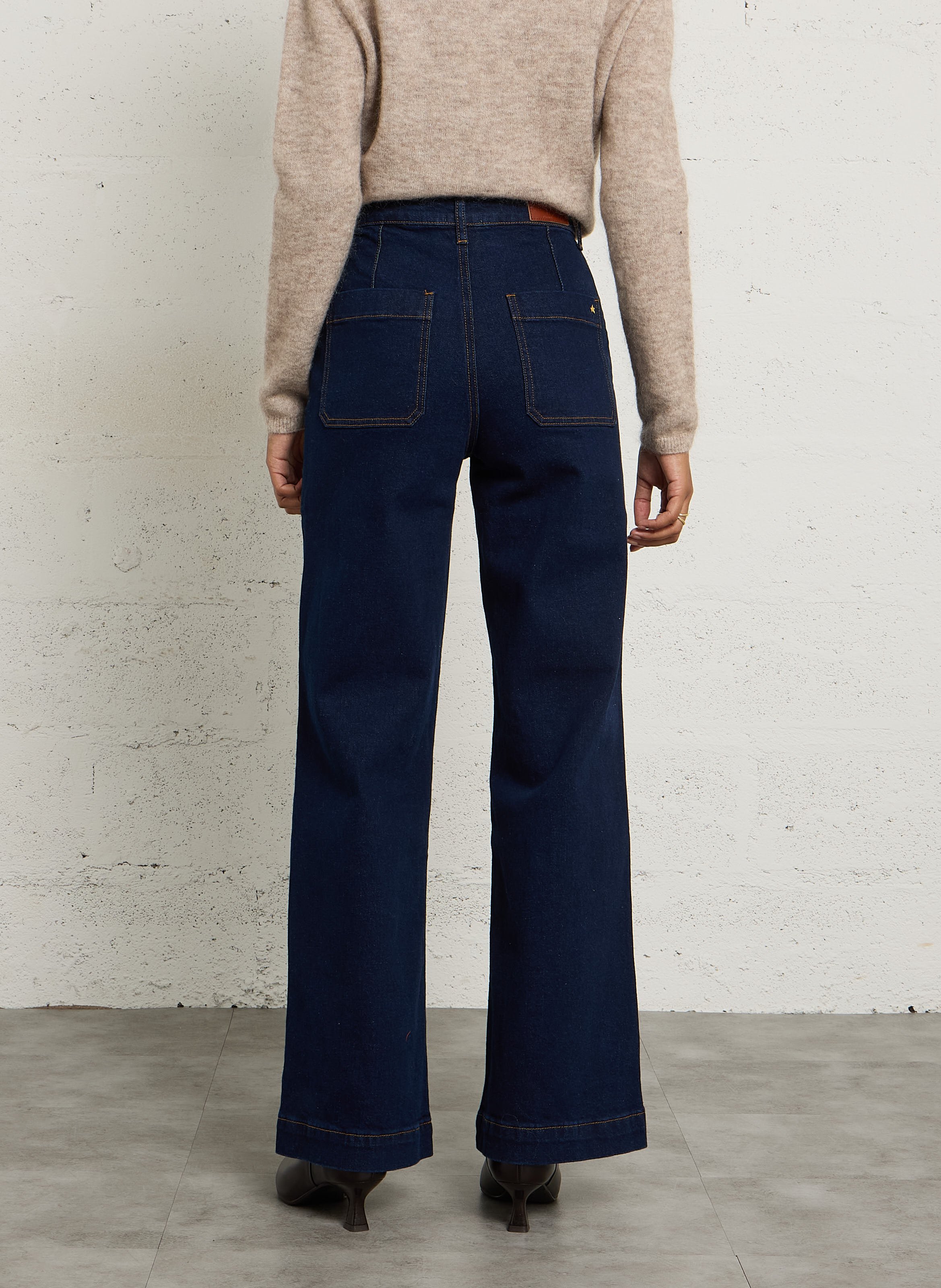 Flared Jeans aus Baumwoll-Mix mit hohem Bund LA PETITE ETOILE Blau