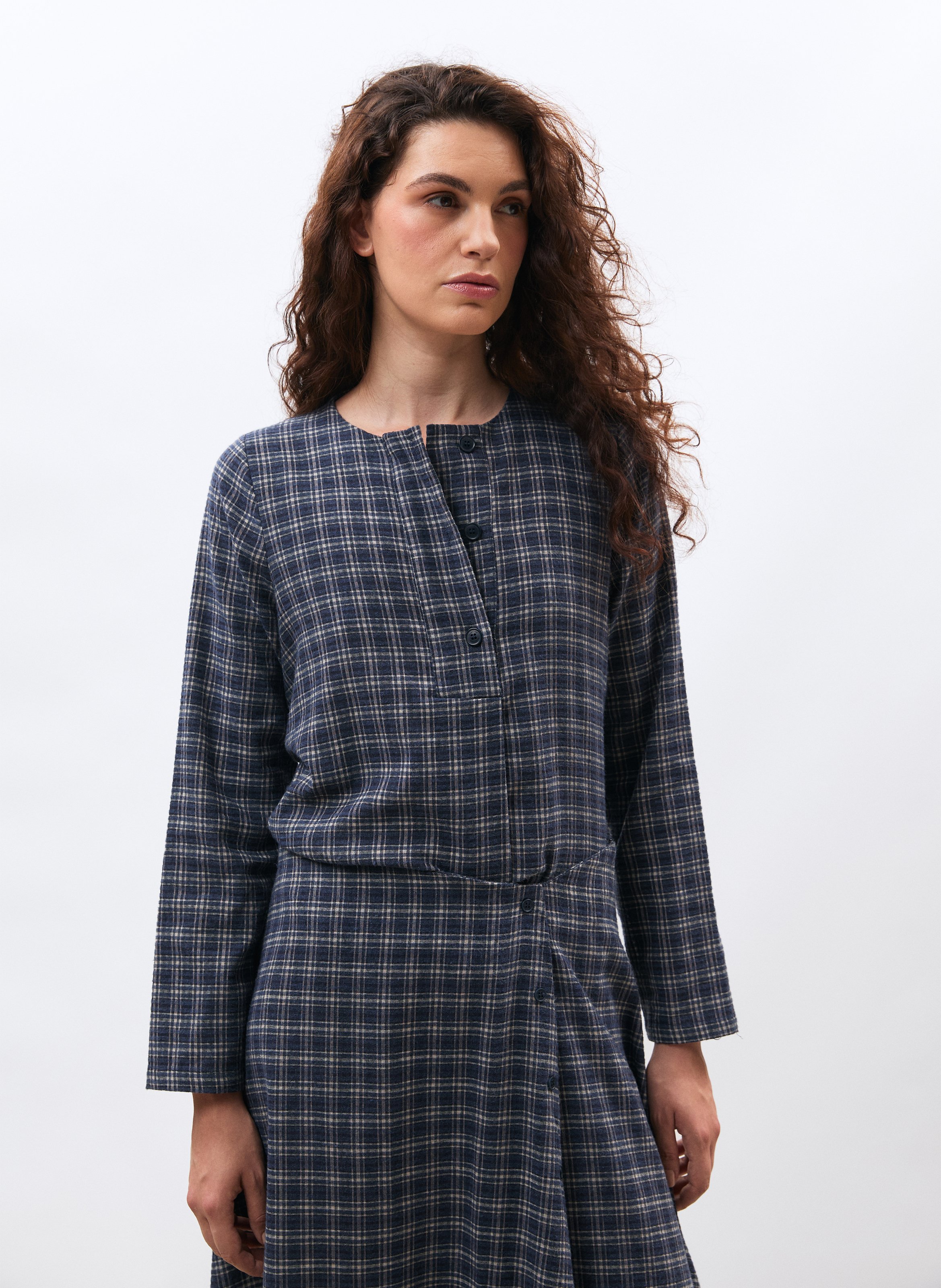 Straight checked round-neck blouse HUMILITY Blue
