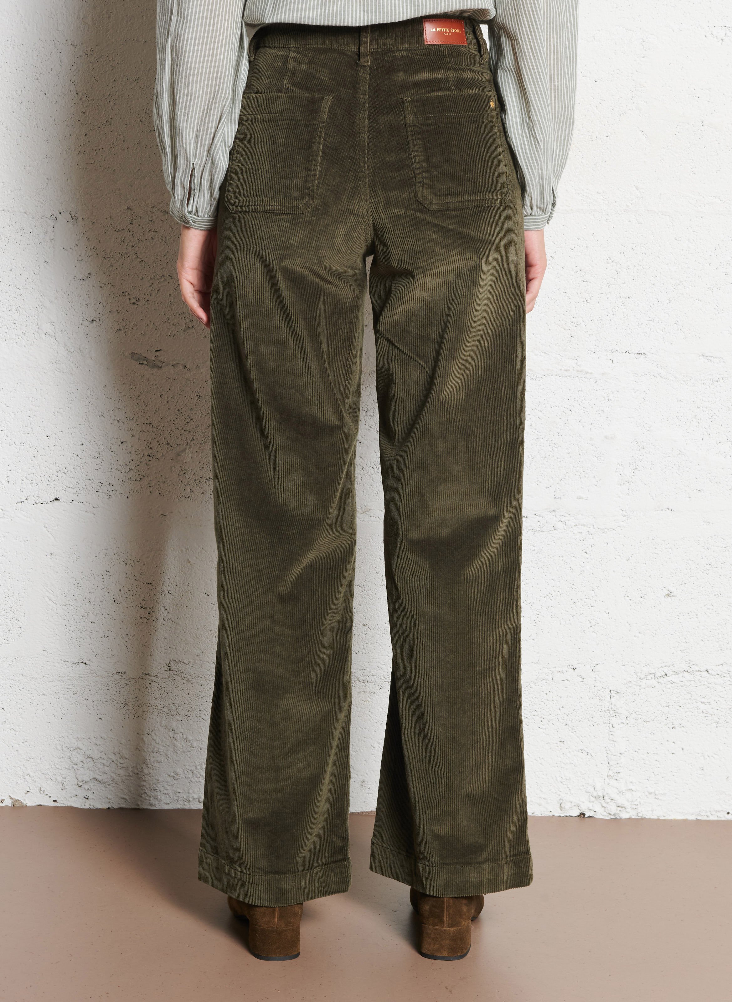 Flared High Waist Jeans aus Baumwoll-Mix LA PETITE ETOILE Khaki