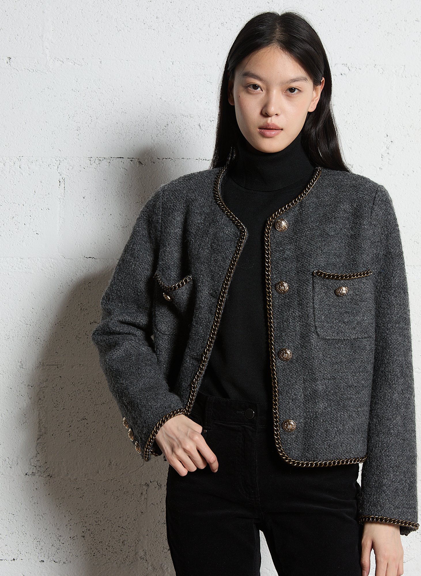 Kurze Pelzjacke mit Ketten BERENICE Grau