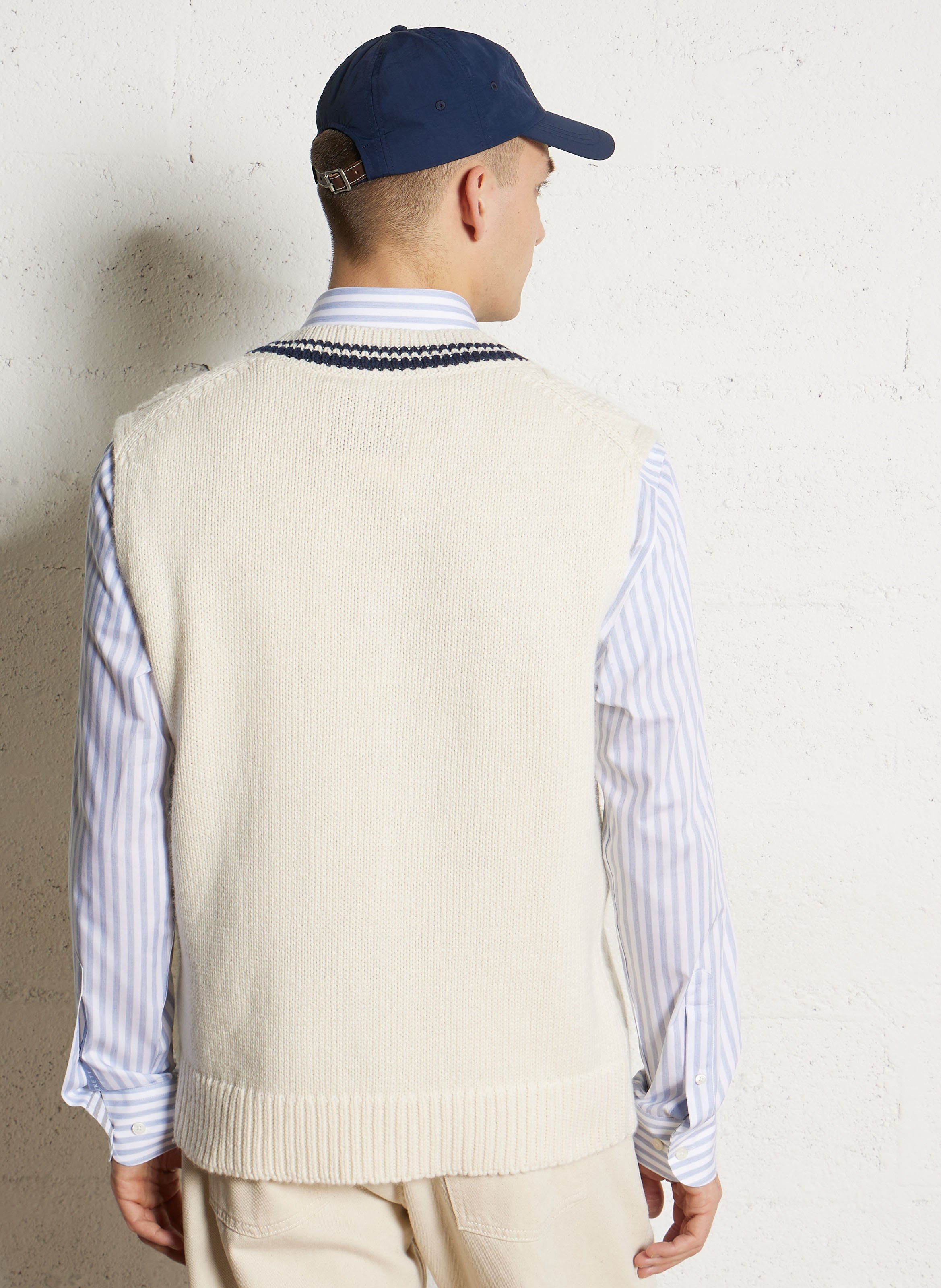 Pull torsadé col v en coton bio et laine GANT Beige