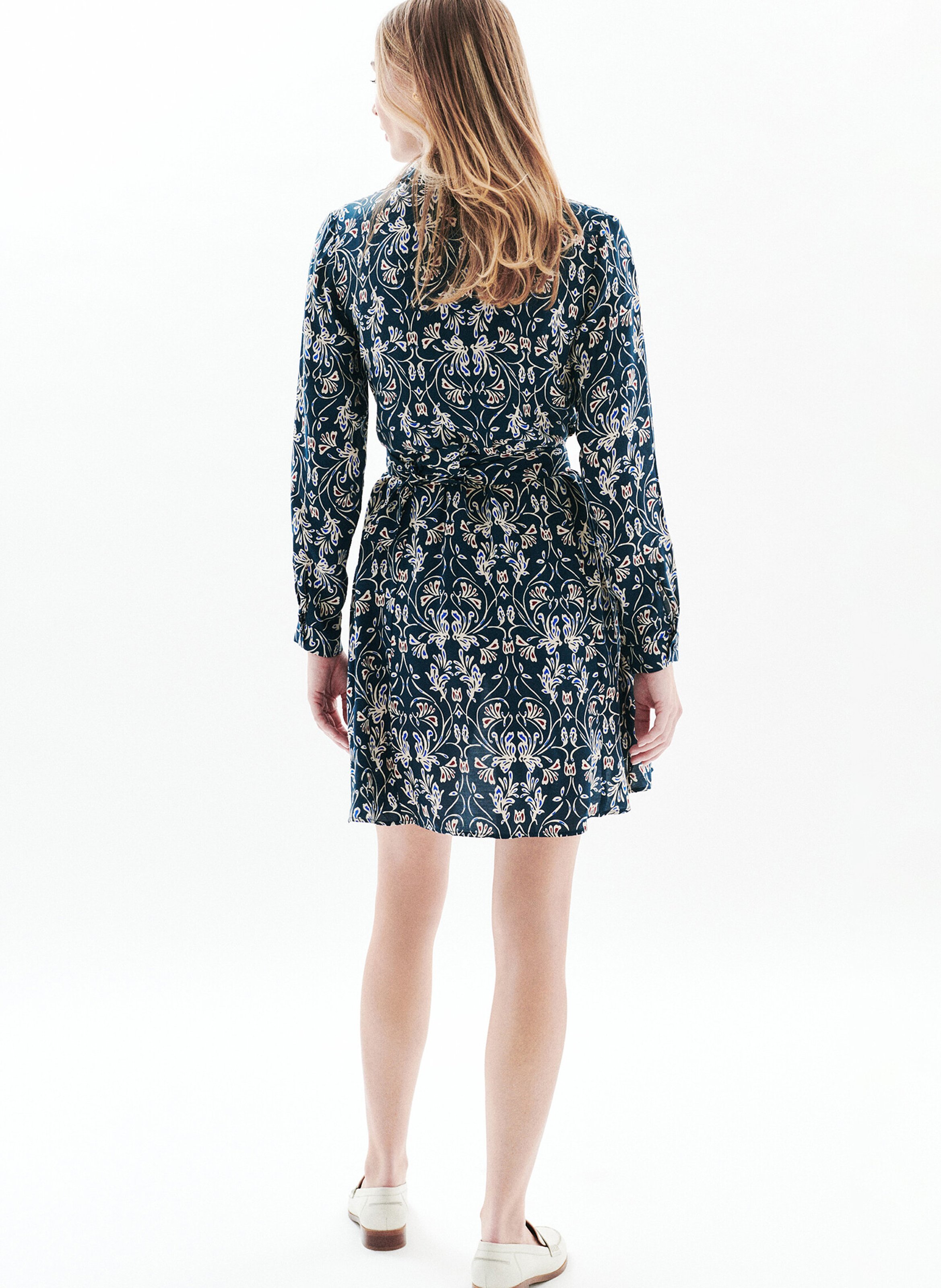 Korte jurk met klassieke kraag en print CAROLL Blue