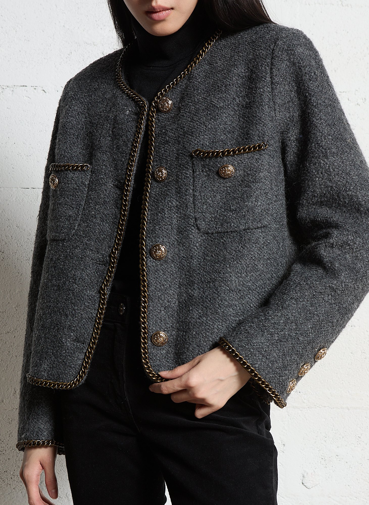 Kurze Pelzjacke mit Ketten BERENICE Grau