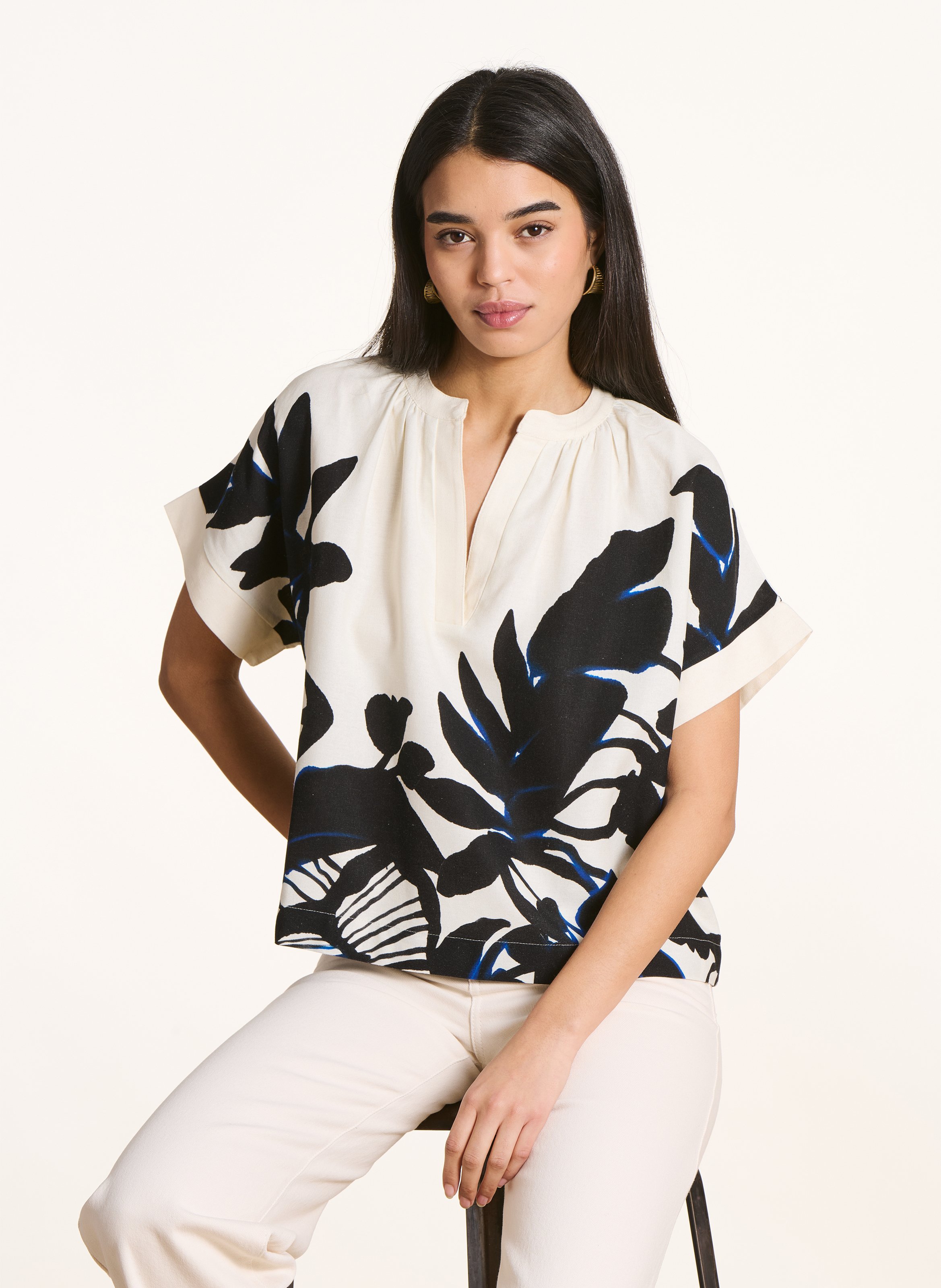 Top col tunisien  LA FEE MARABOUTEE Noir