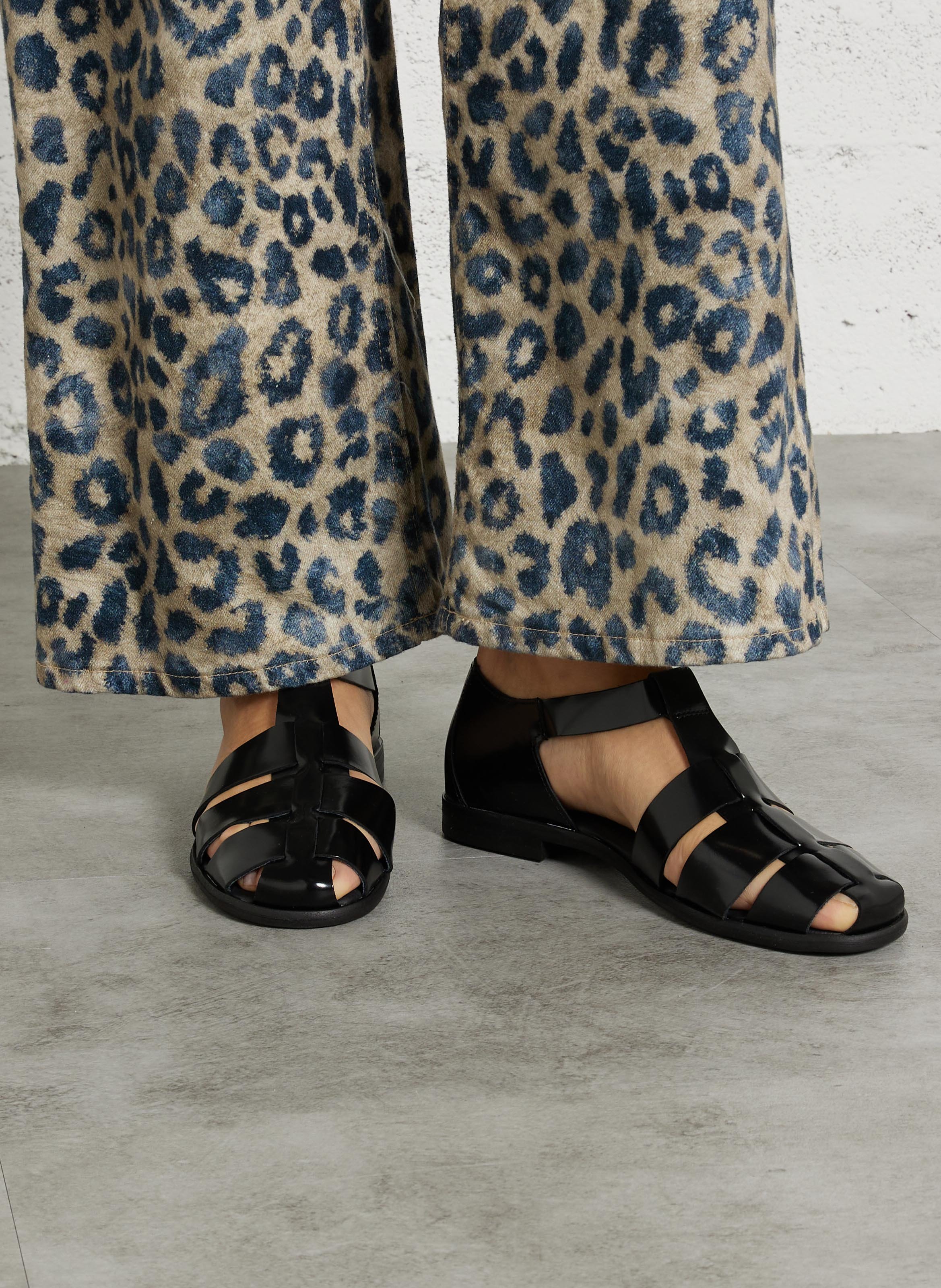 Flache Lackledersandalen MELLOW YELLOW Schwarz