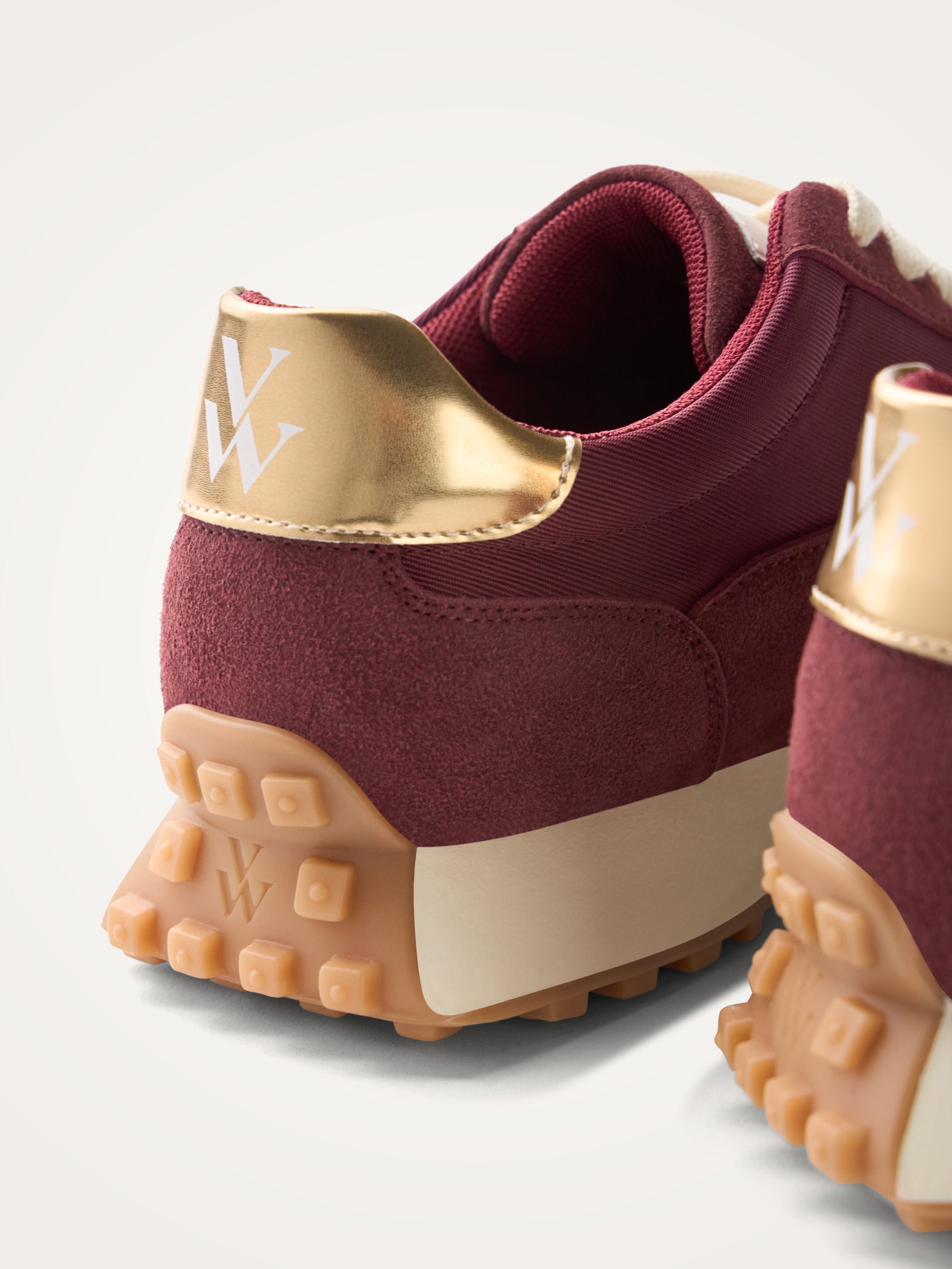 Sneakers with monogram on running sole VANESSA WU Red