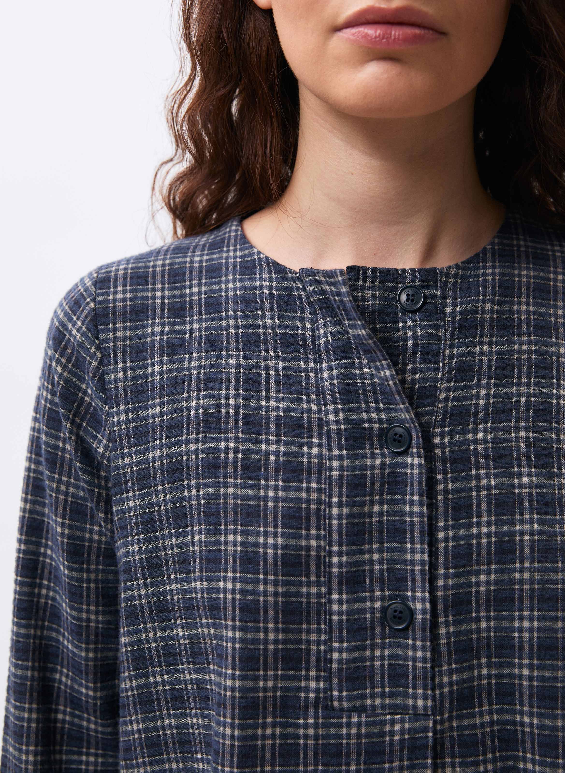 Straight checked round-neck blouse HUMILITY Blue