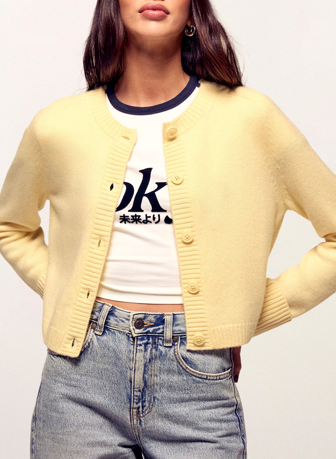 Gilet col rond boutonné en cachemire FROM FUTURE Jaune
