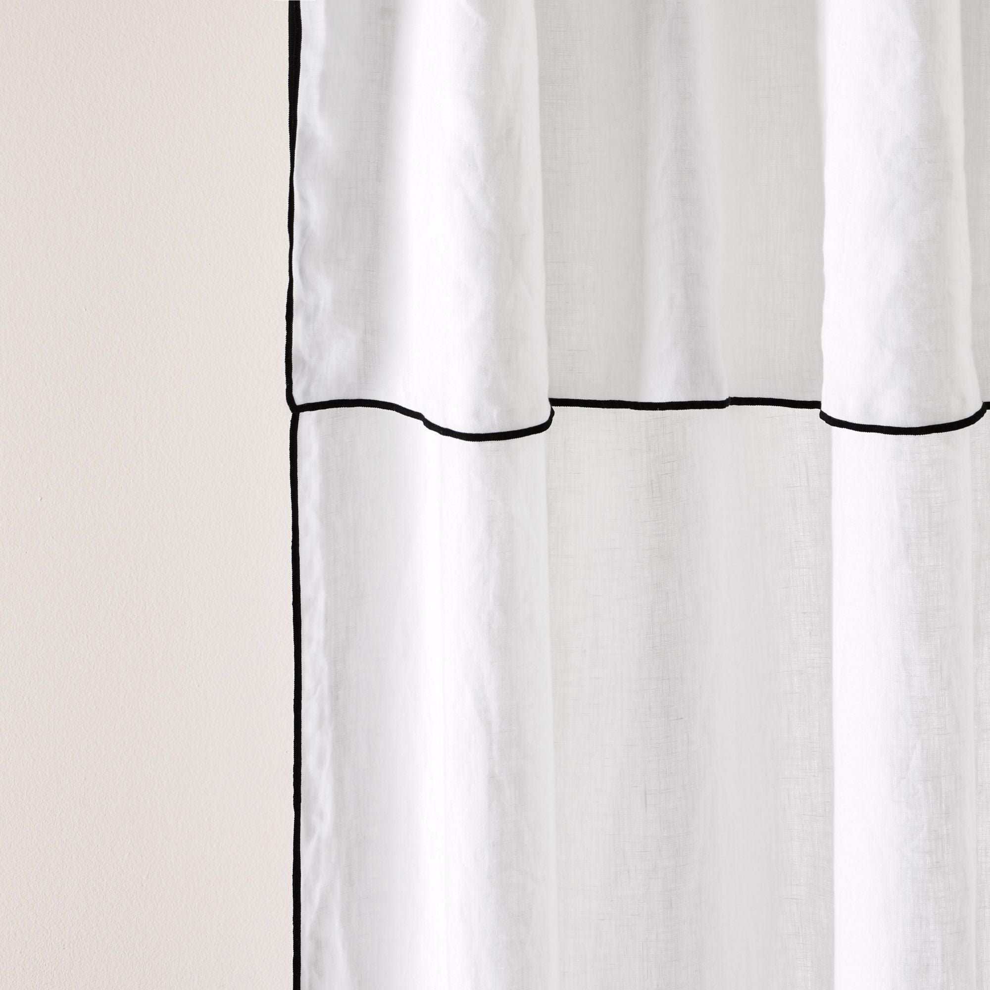 Panel curtain MADURA White