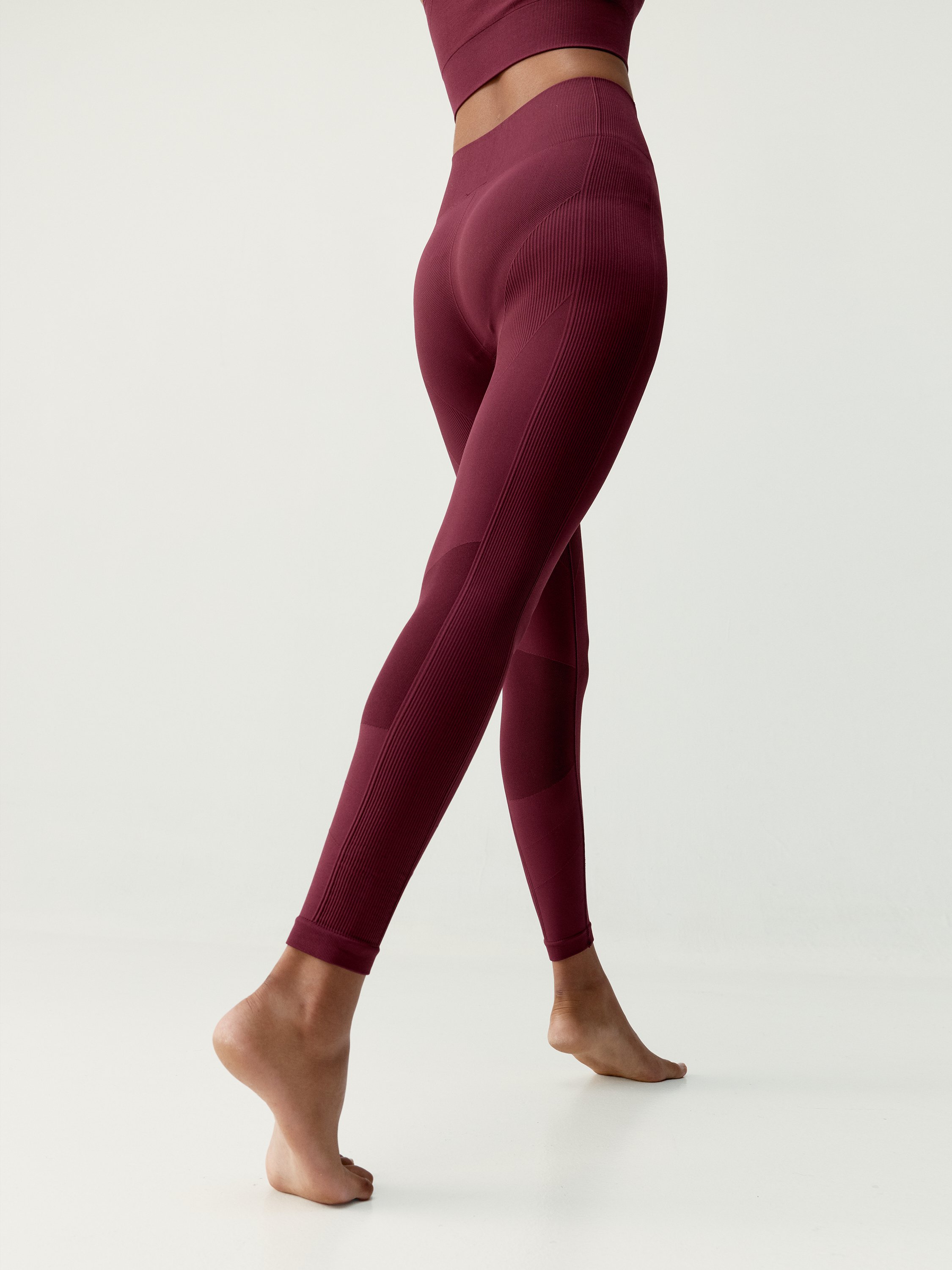 Seamless Long Sports Legging BORN LIVING YOGA Red