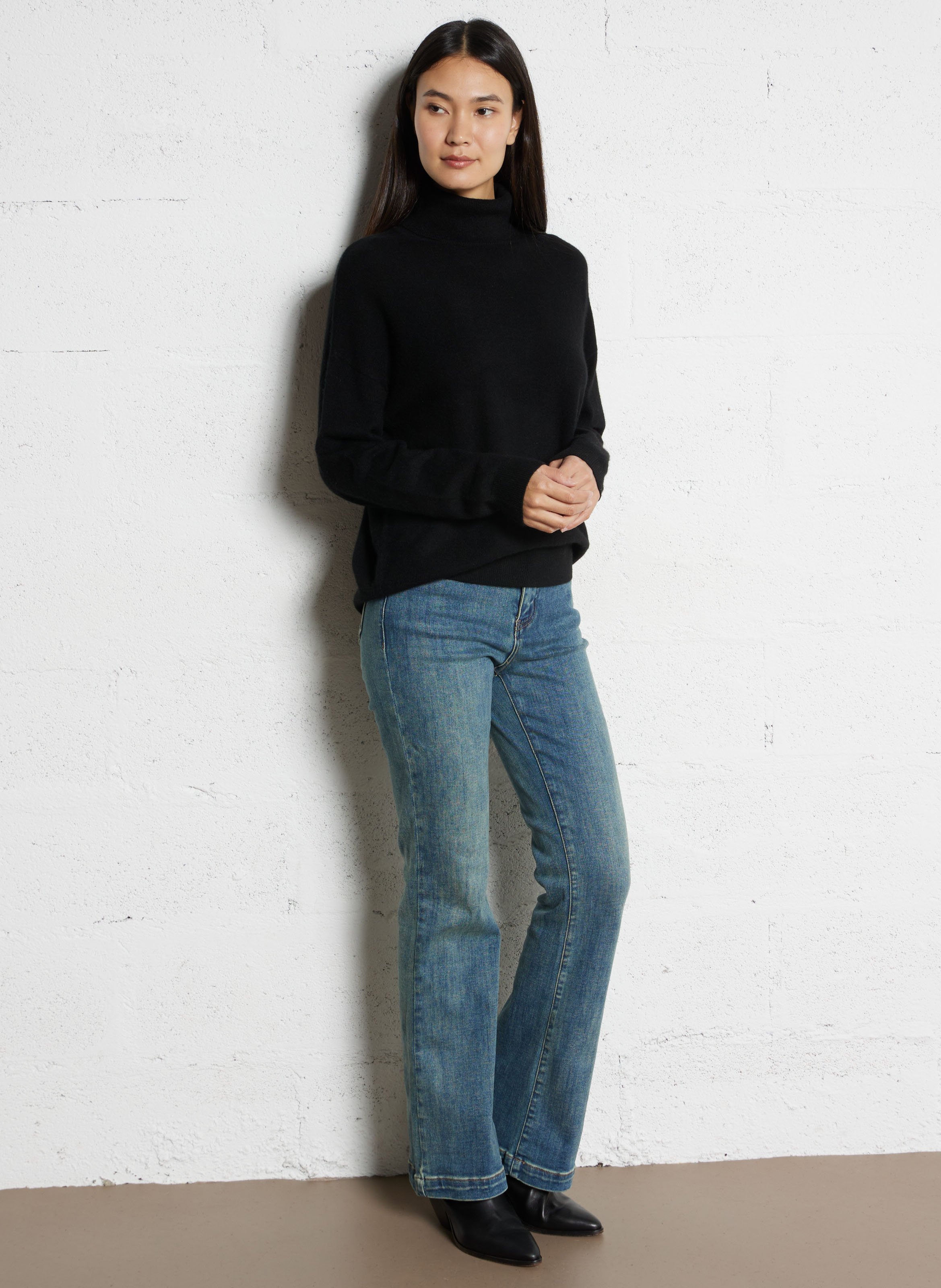 Pull oversize col roulé en cachemire SUD EXPRESS Noir