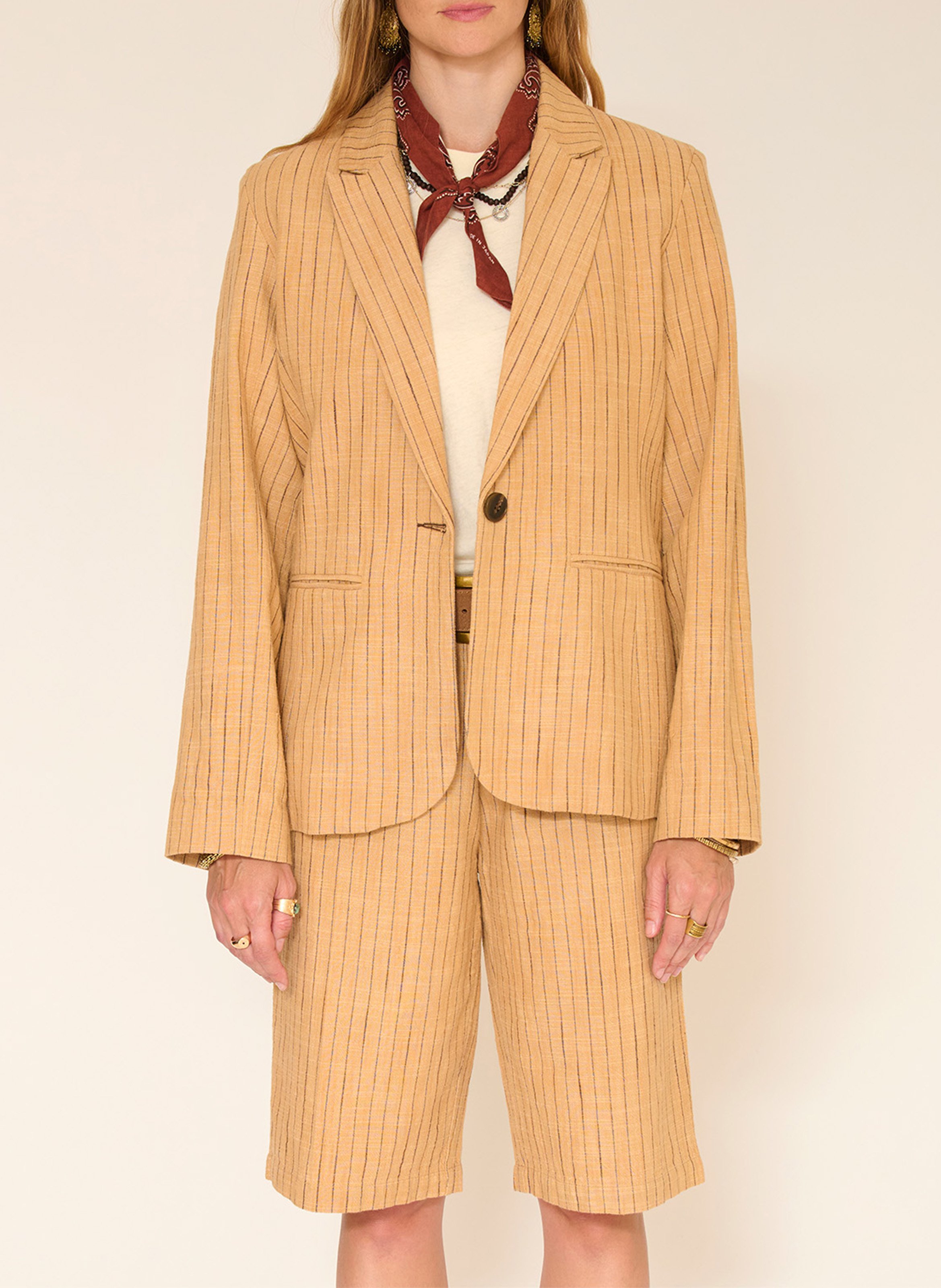 Gerade geschnittene Blazer mit Reverskragen und Streifen aus Baumwolle. MKT Braun