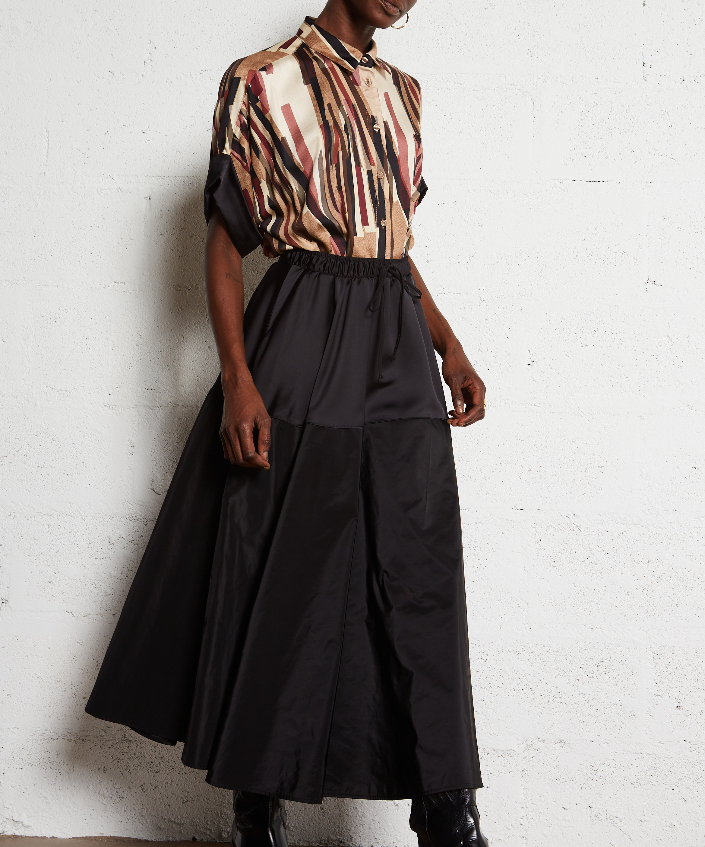 Flared Two-Tone Midi Skirt IMPERIAL Black