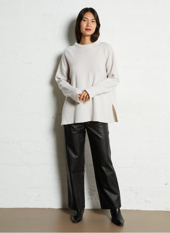 Pantalon droit effet cuir - Look 6