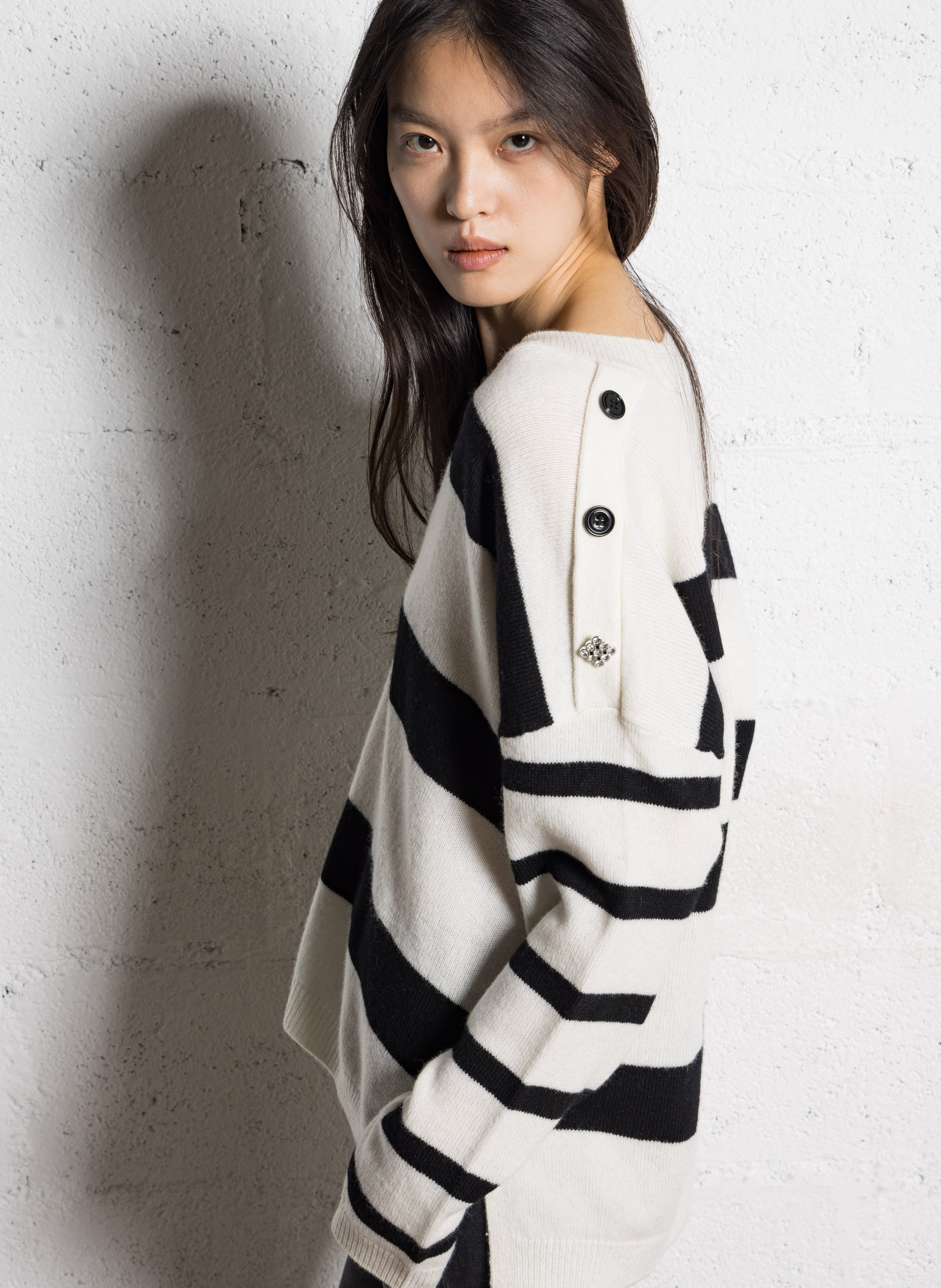 Pull oversize col v en laine LIU JO Multicolore