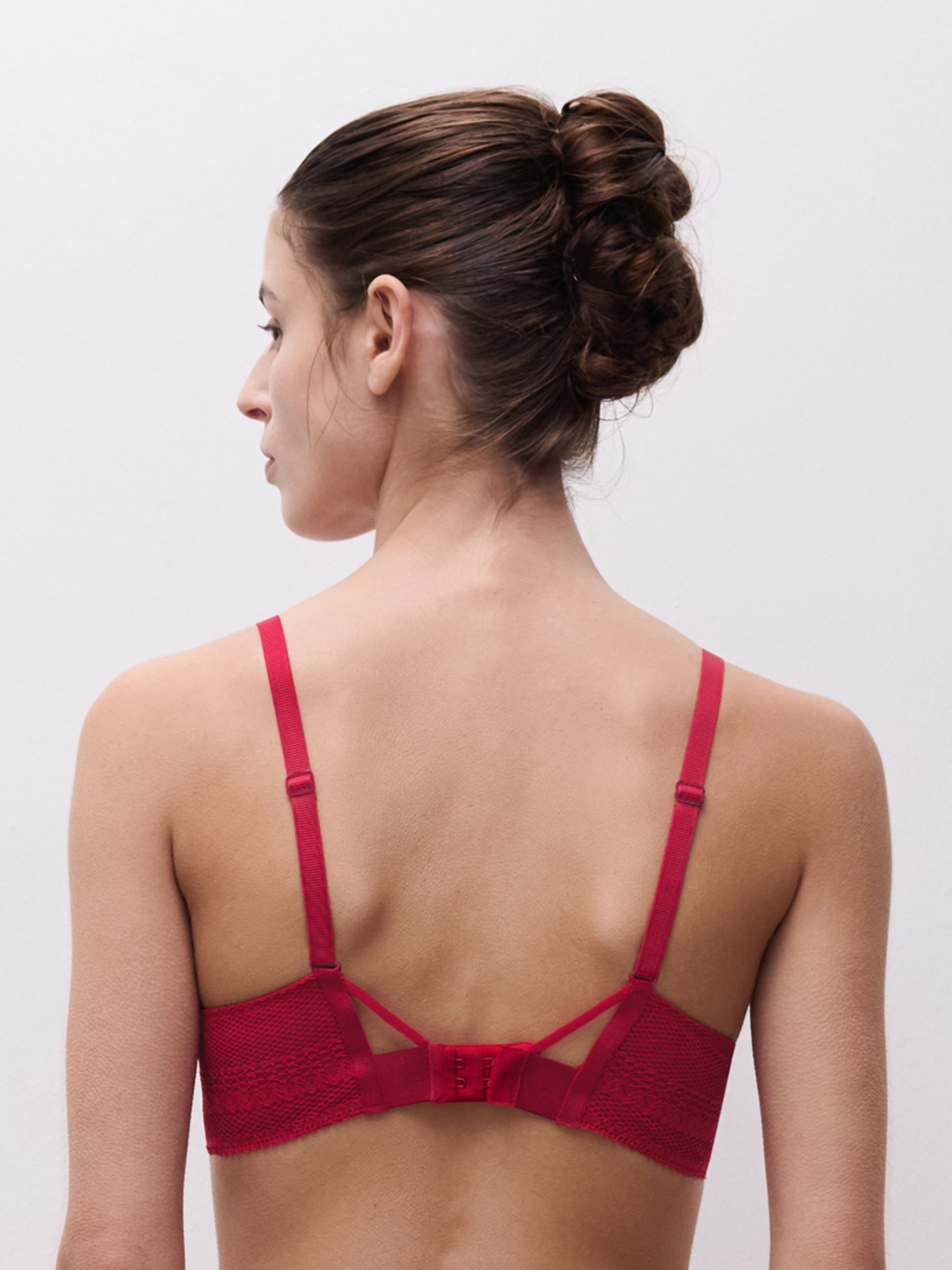 Plunge lace padded bra CHANTELLE PULP Red