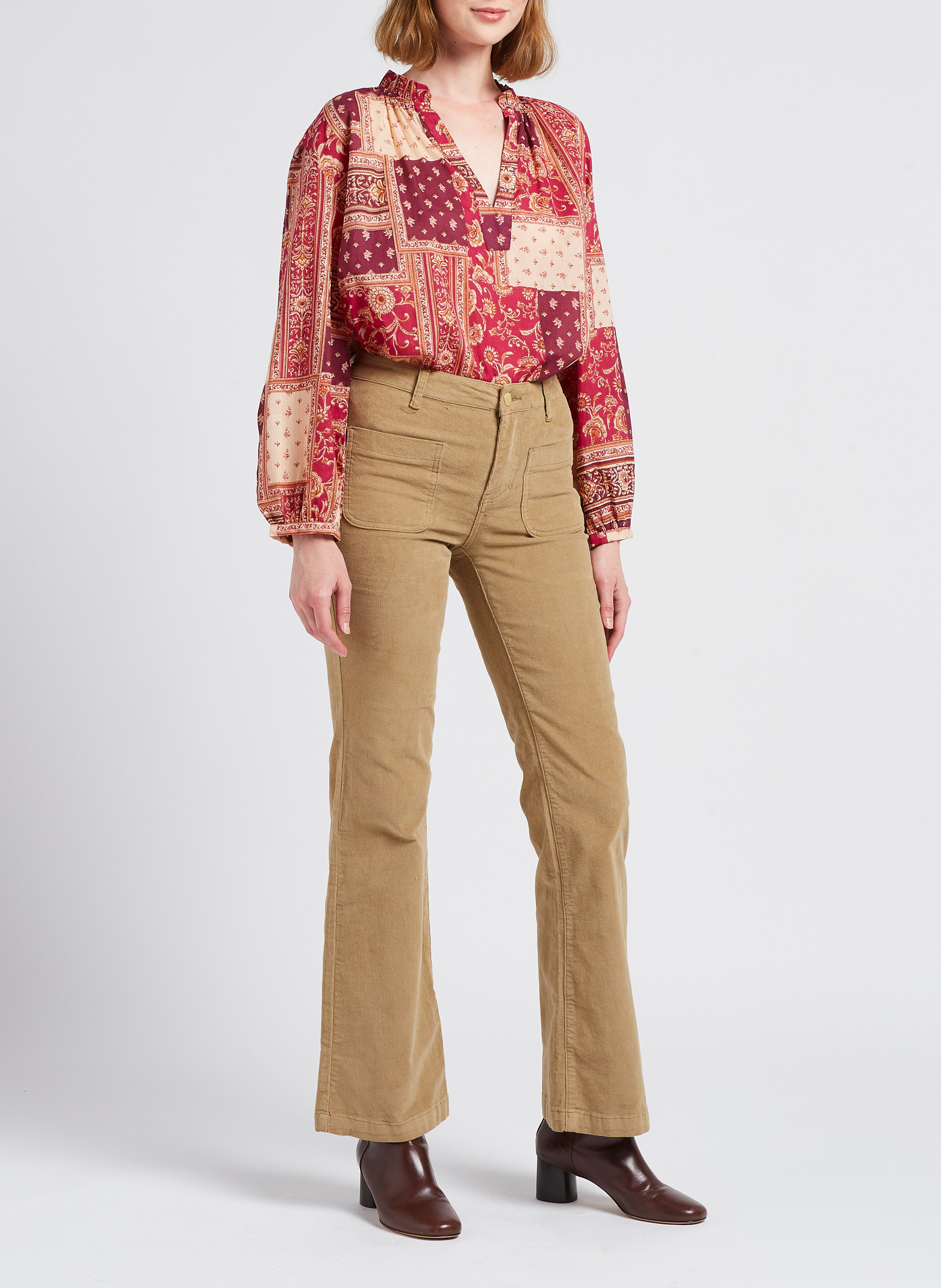 Soepelvallende, katoenen blouse met hanleykraag en print LA PETITE ETOILE Blauw