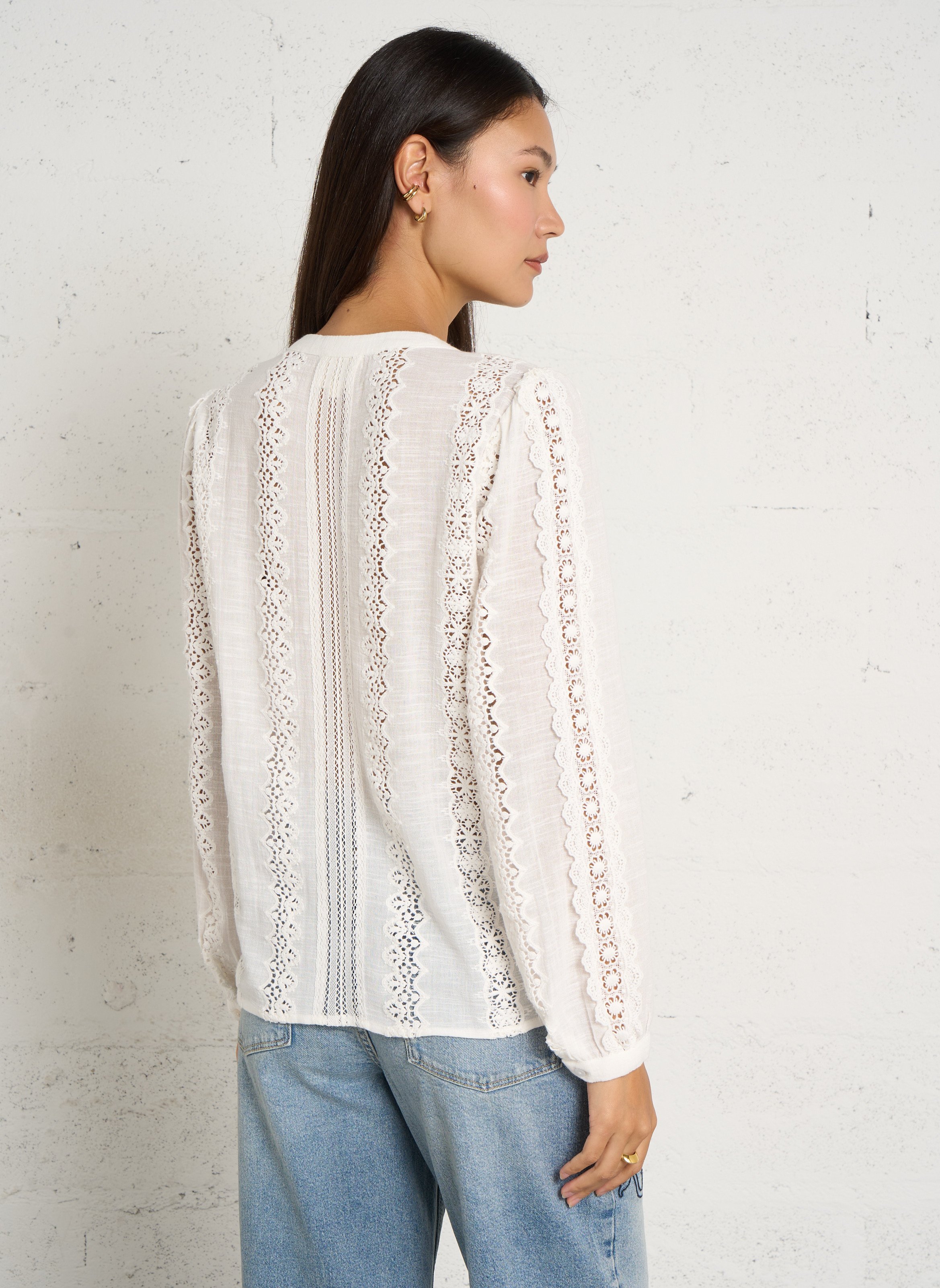 Blouse met tuniekkraag en borduurwerk MAISON 123 Beige