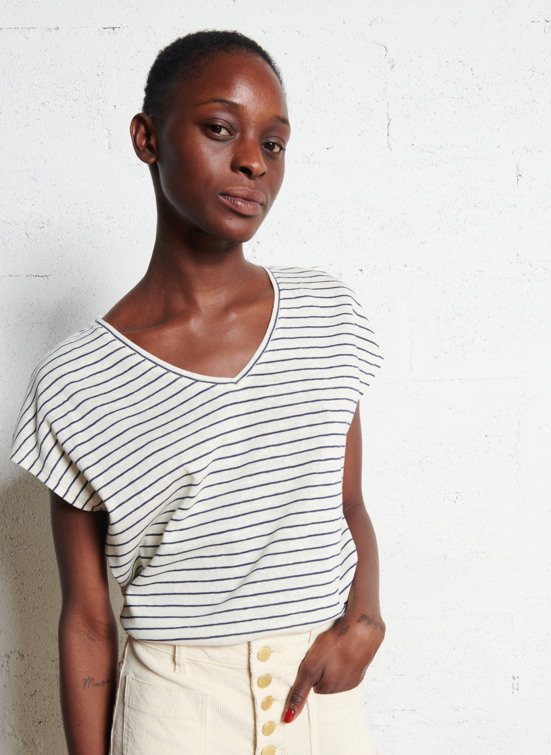 Tee-shirt col V ample LA PETITE ETOILE Beige