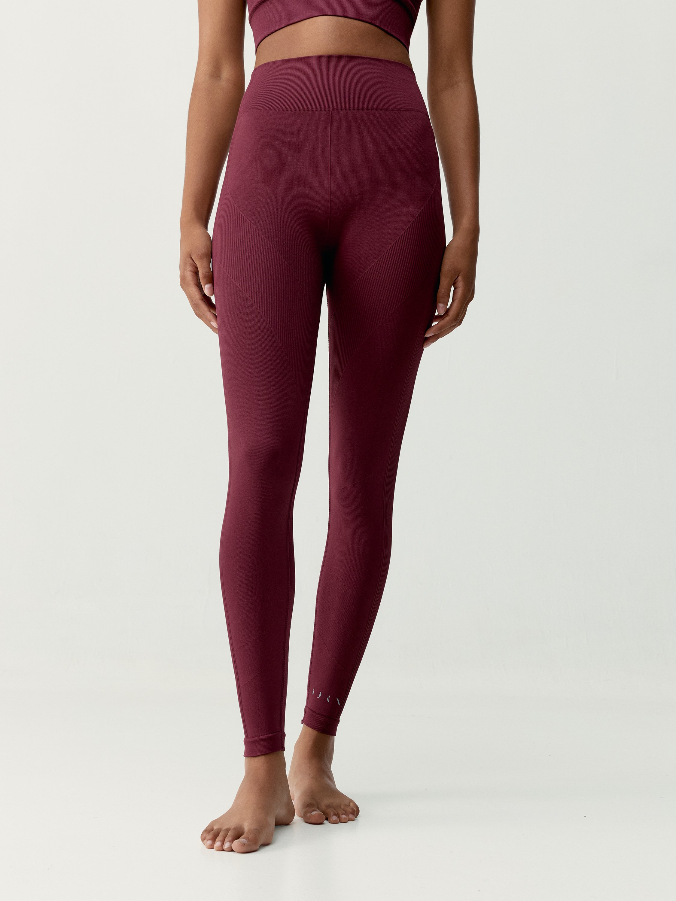 Seamless Long Sports Legging BORN LIVING YOGA Red