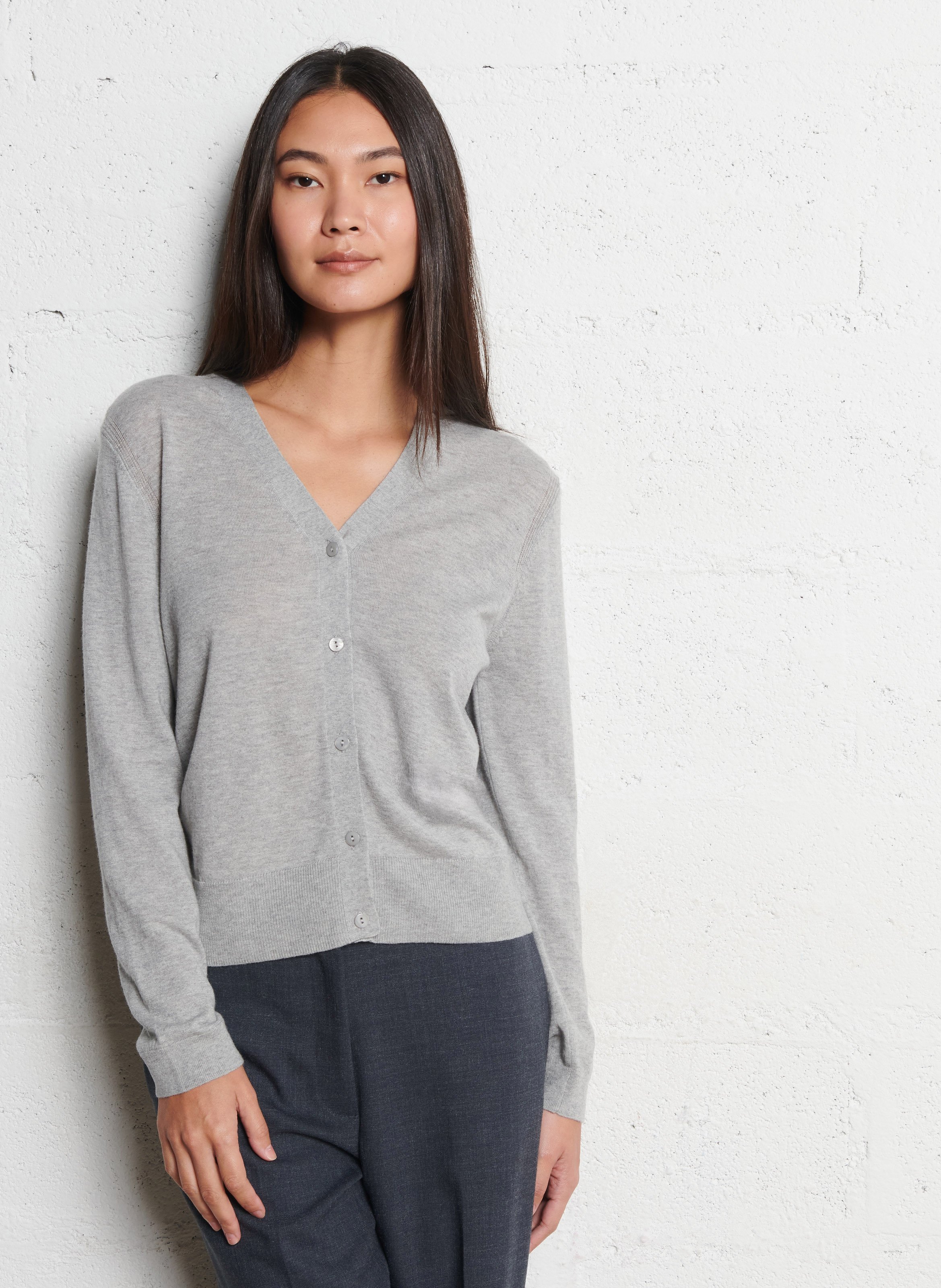 Gilet droit col V en laine mérinos mélangée NICE THINGS