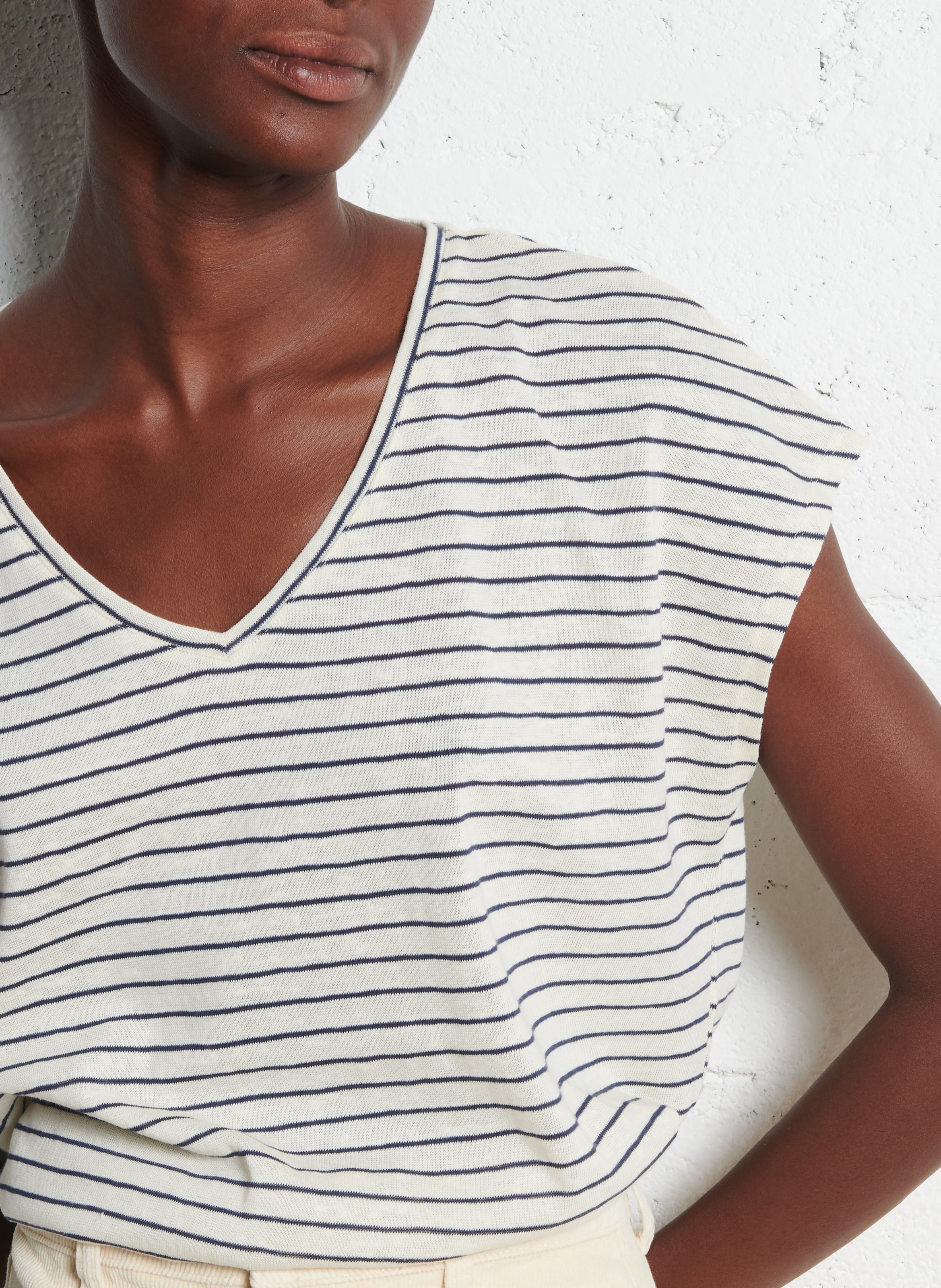 Tee-shirt col V ample LA PETITE ETOILE Beige