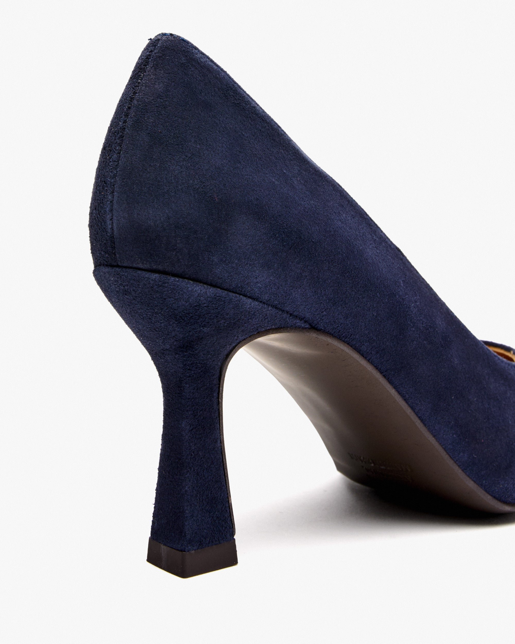 Escarpins à talon en daim. PEDRO MIRALLES Bleu