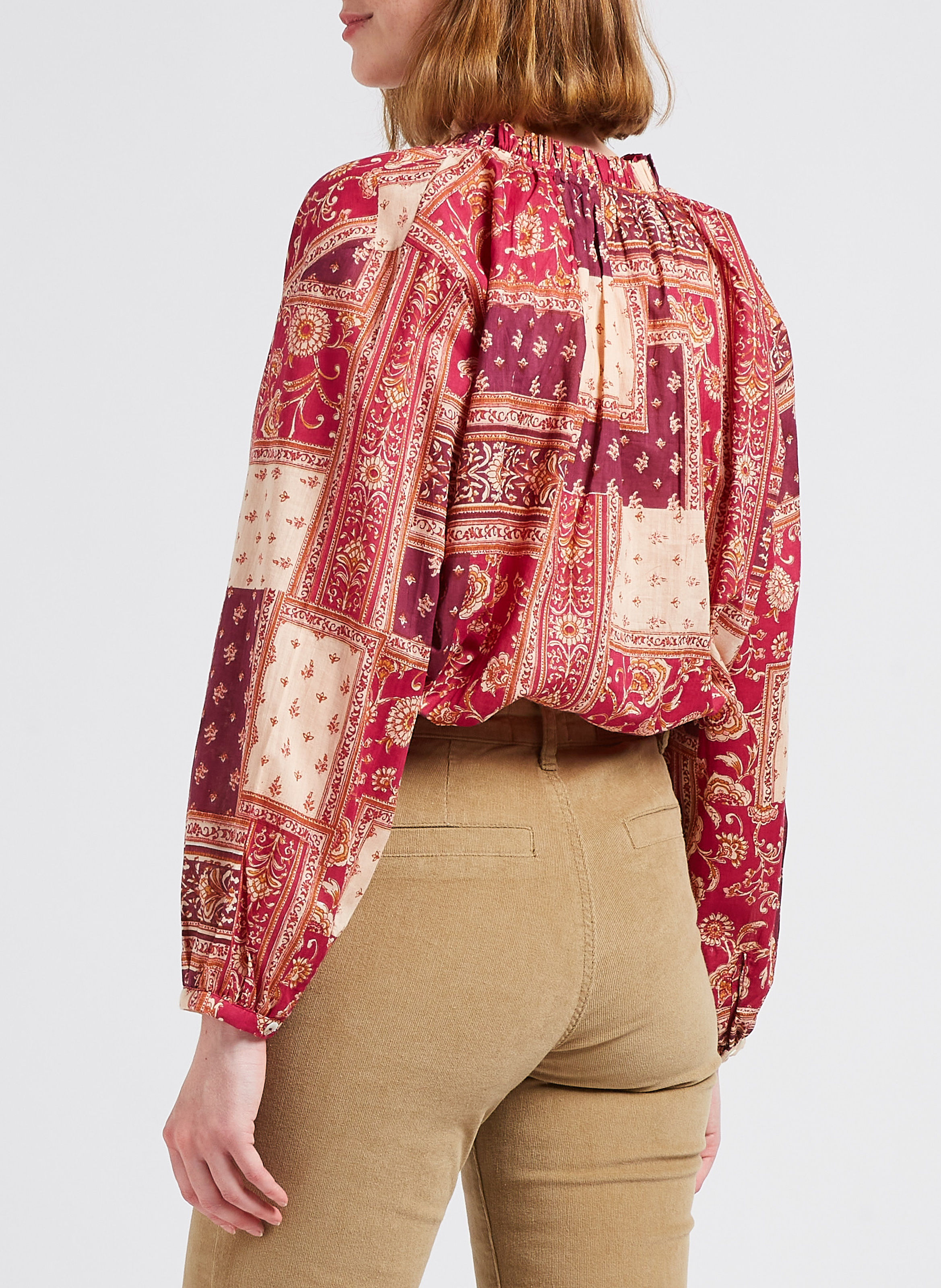 Soepelvallende, katoenen blouse met hanleykraag en print LA PETITE ETOILE Blauw