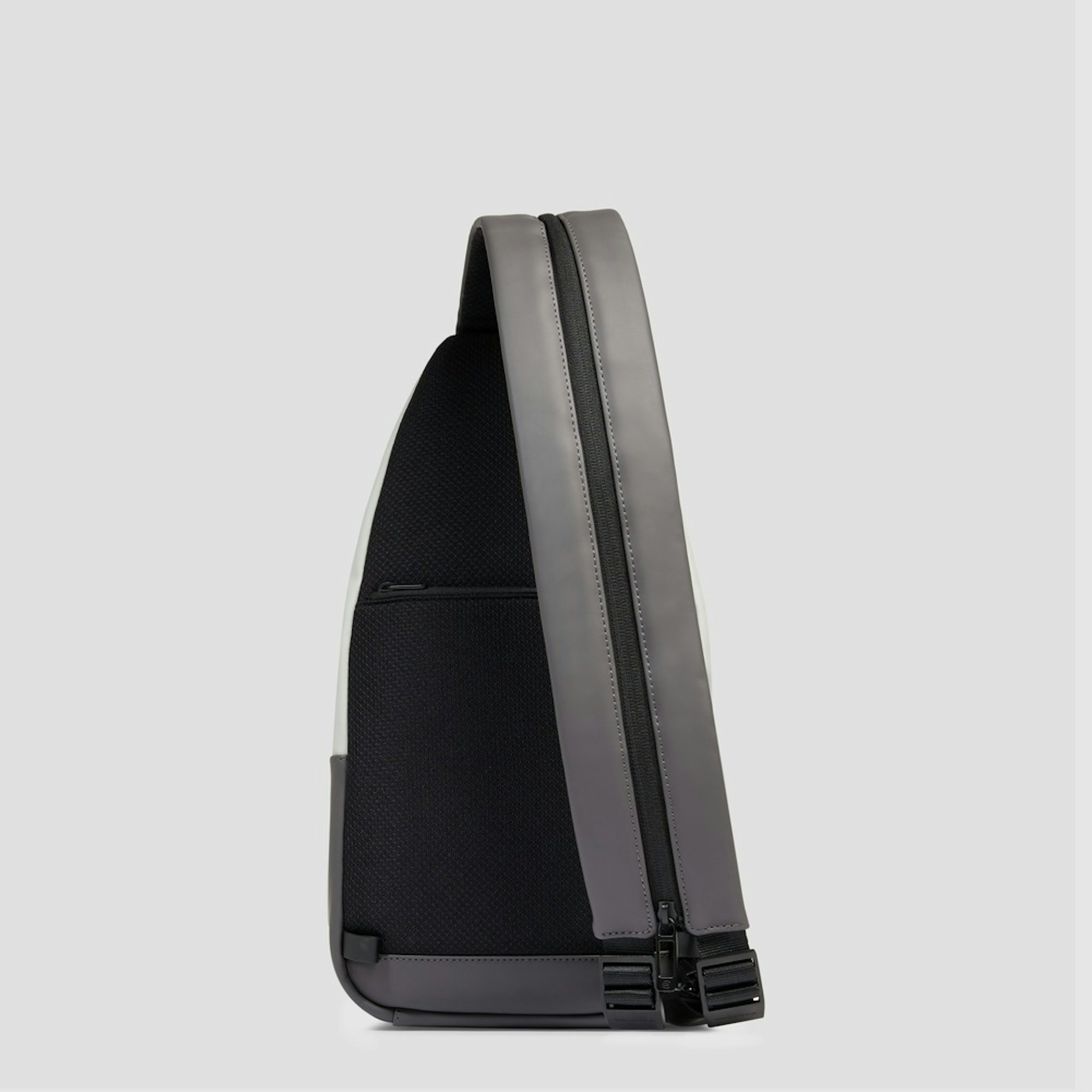 Men's water-repellent chest bag PIQUADRO Grey