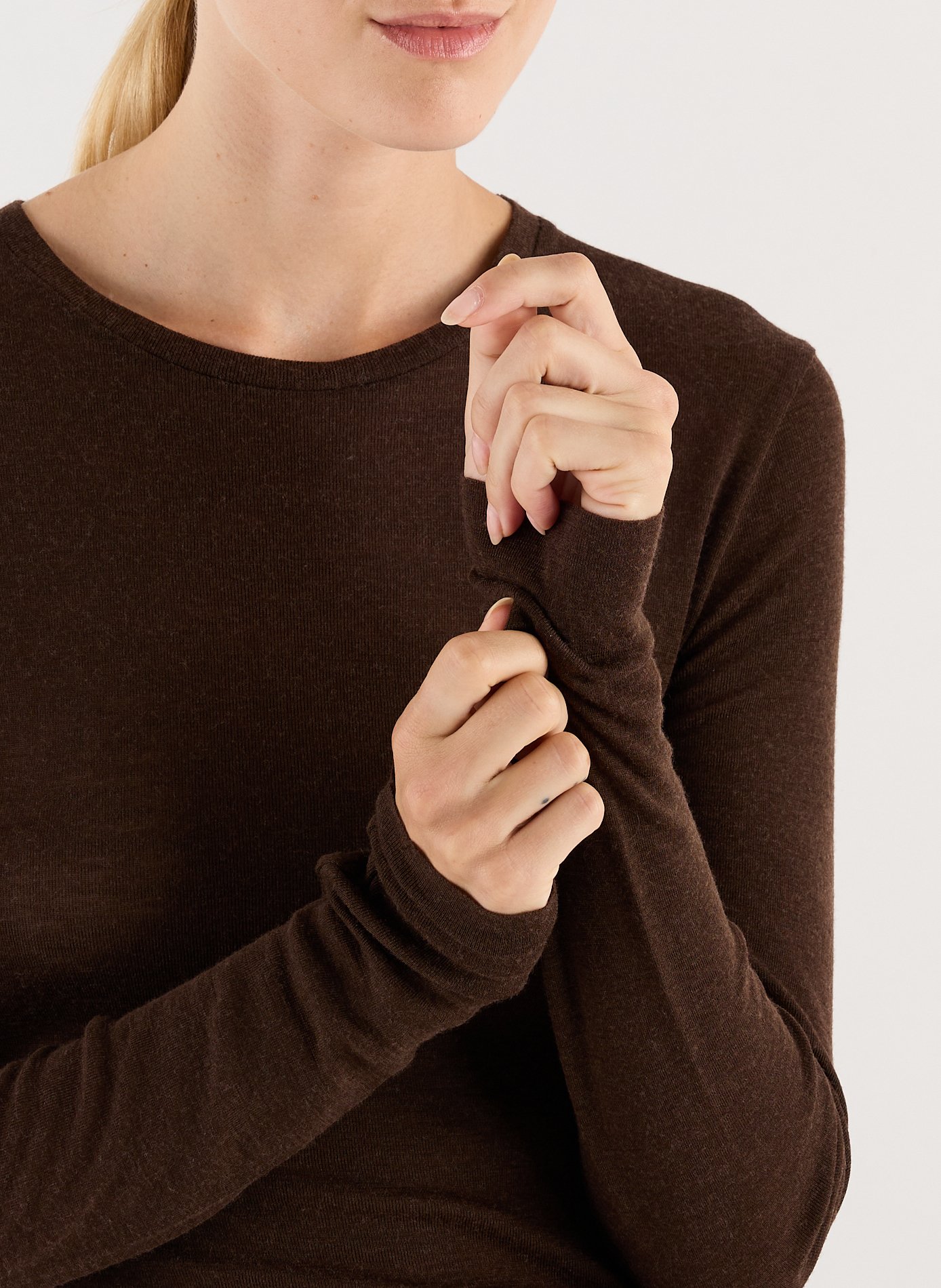 Straight round-neck wool sweater Brown