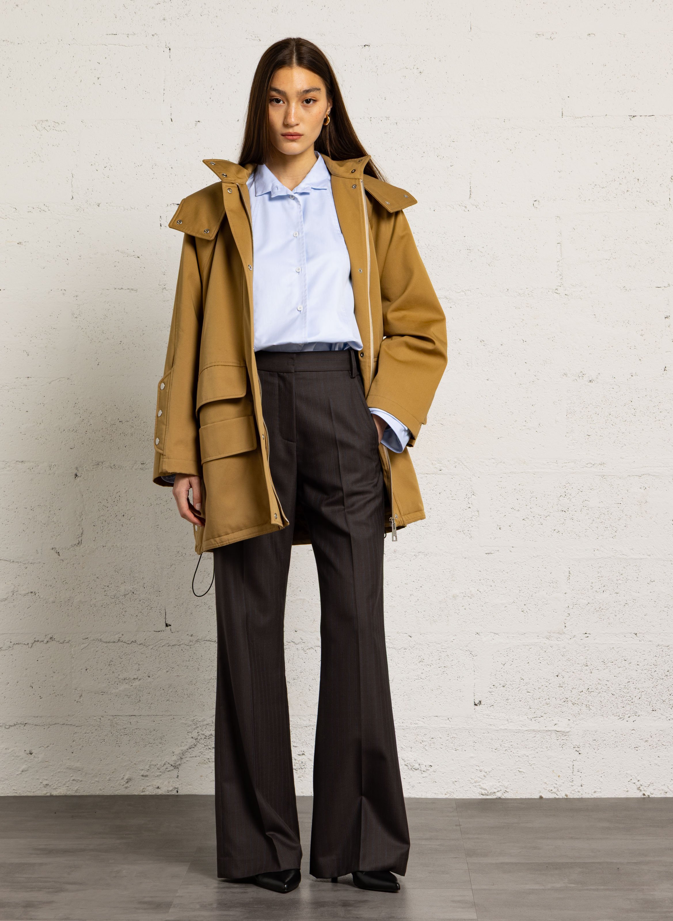 Pantalon tailleur flare rayé en laine MARGAUX LONNBERG Multicolore