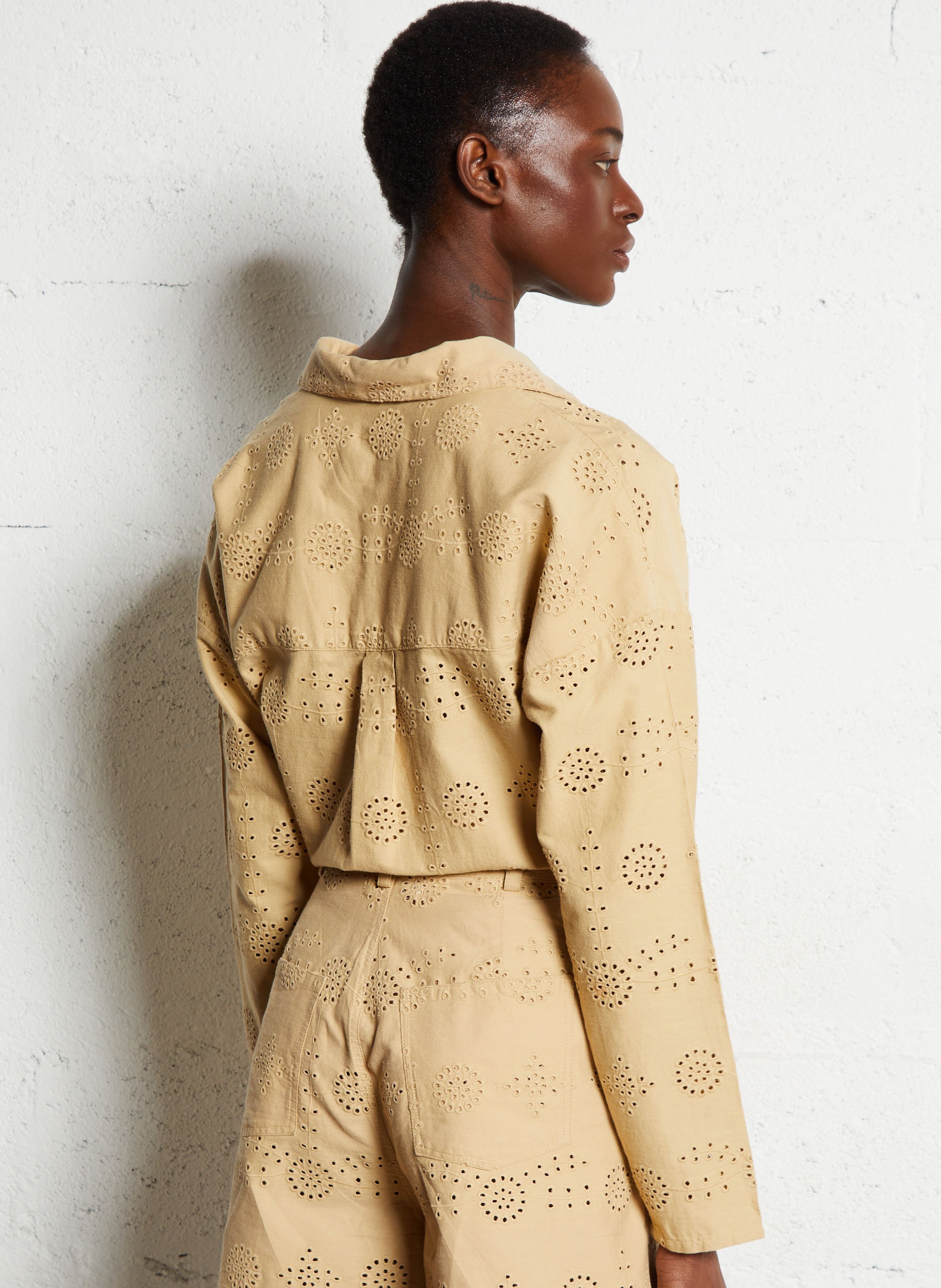 Ruime top met V-hals van katoen THE NEW SOCIETY Beige