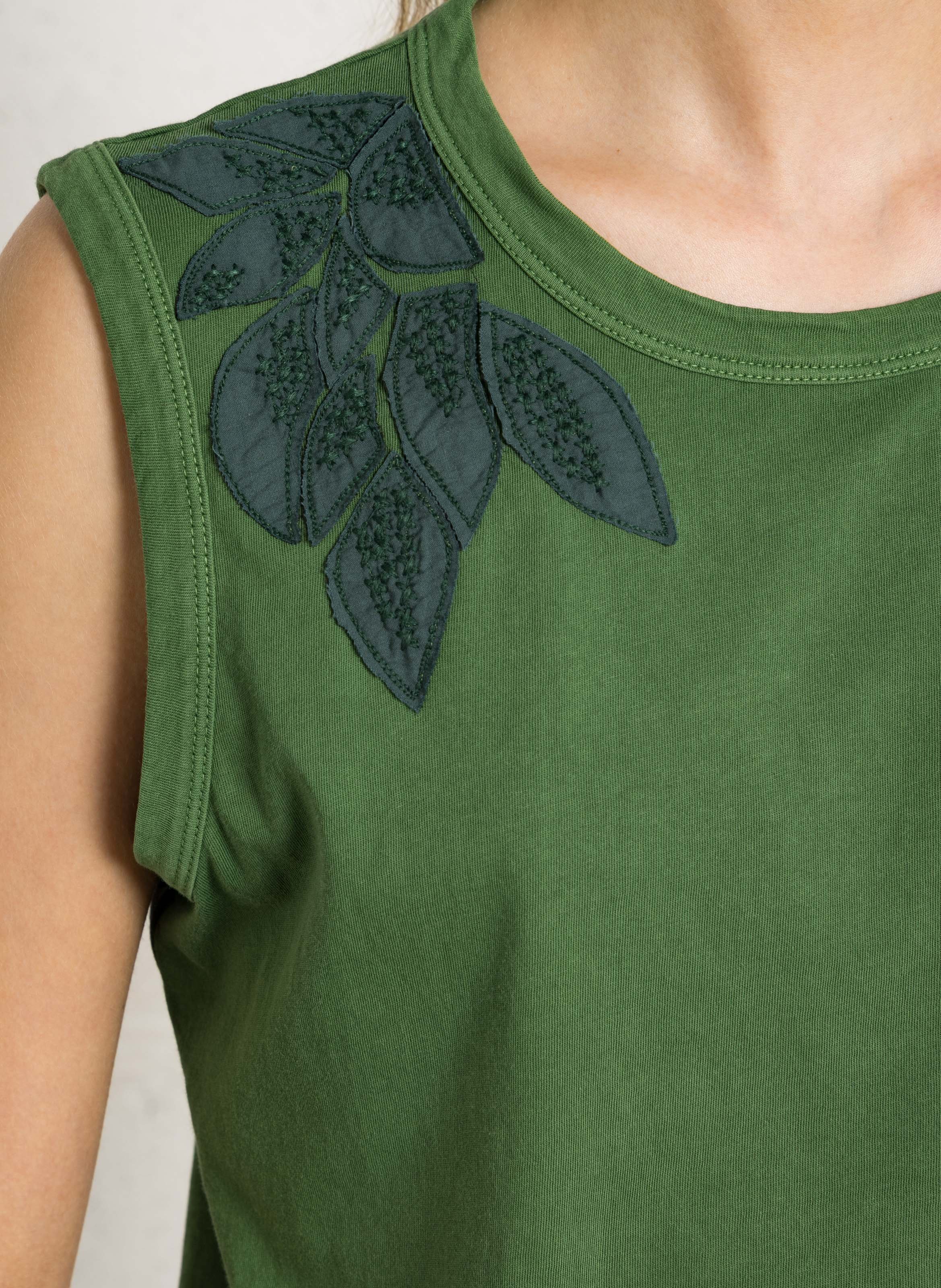 Sleeveless embroidered round neck T-shirt LEON & HARPER Green