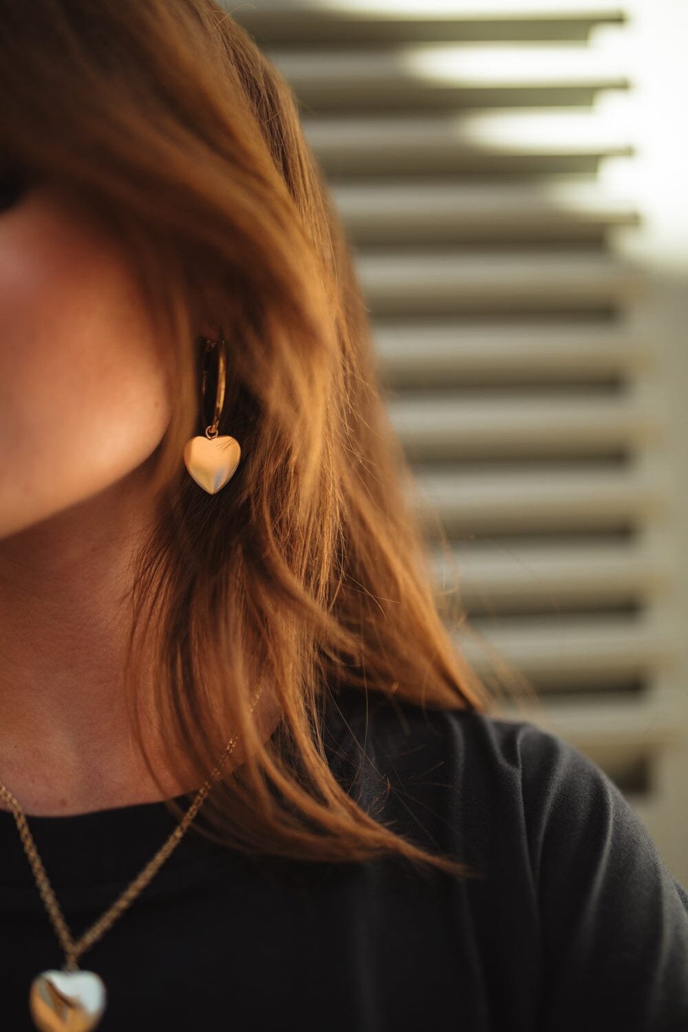 Small heart-shaped gold-plated hoop earrings Golden