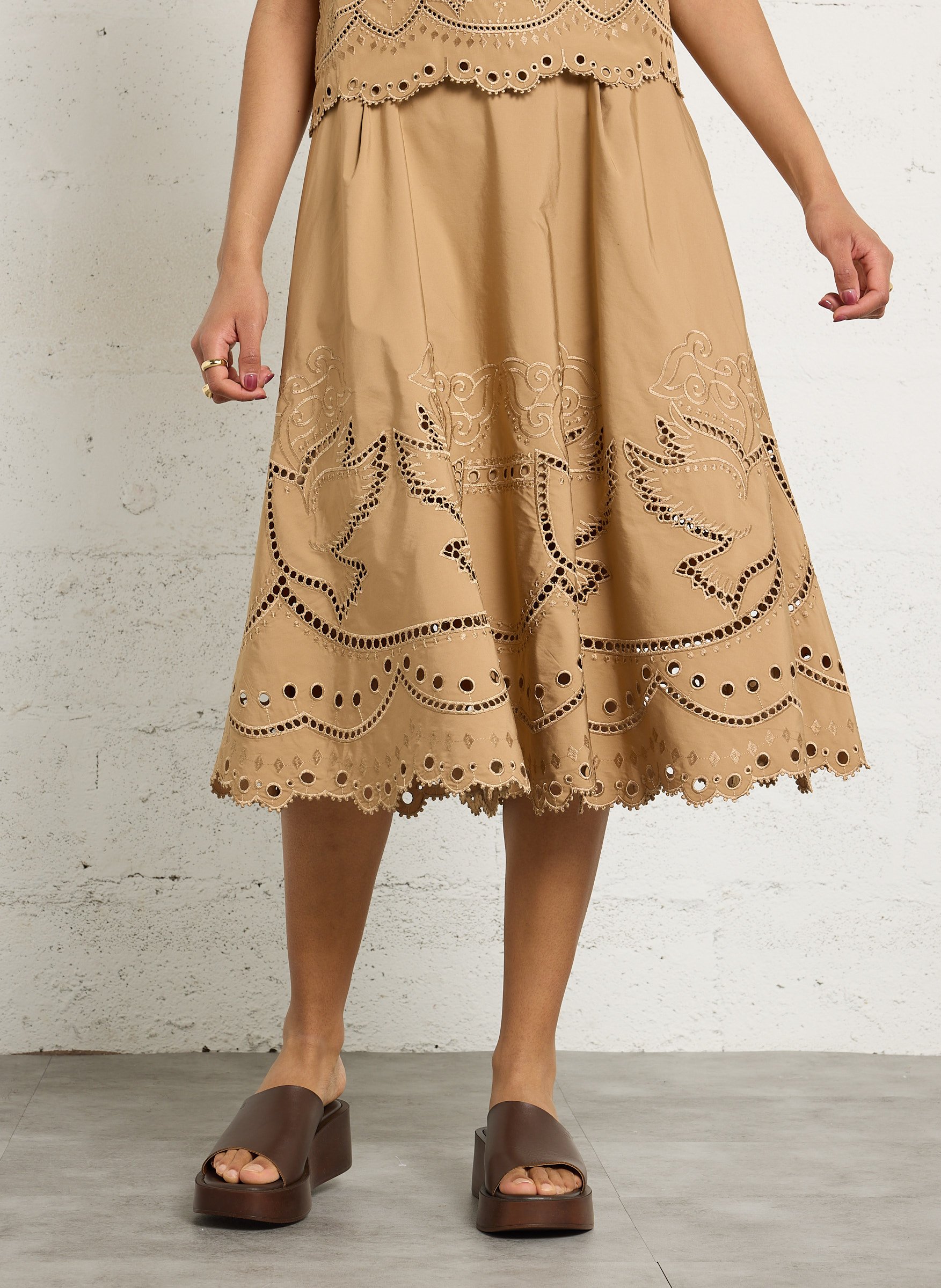 Jupe midi à broderies ajourées BERENICE Marron