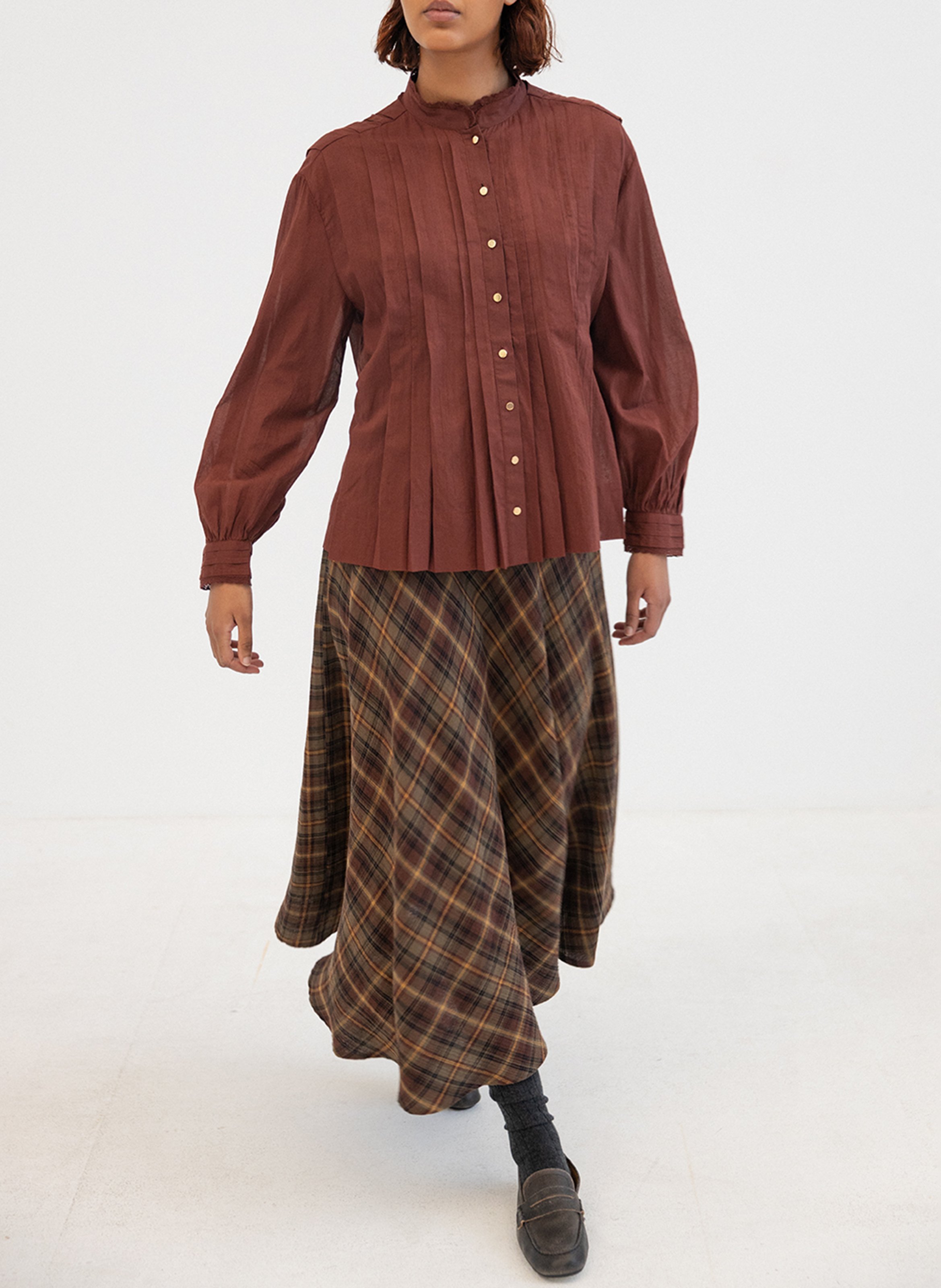 Straight cotton blouse with Victorian collar PROJECT-AJ117 Red