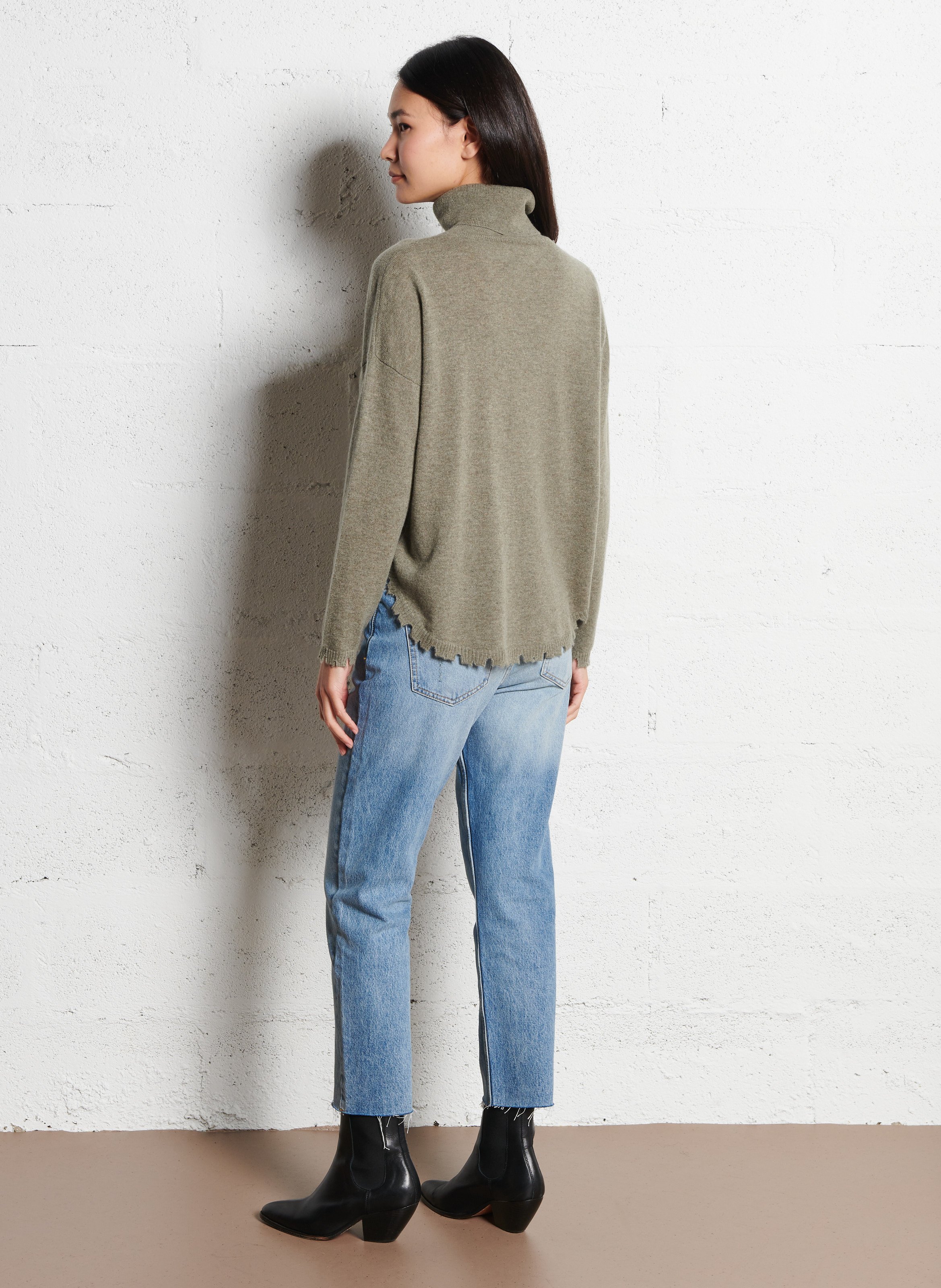 Pull ample col roulé en cachemire KUJTEN Kaki