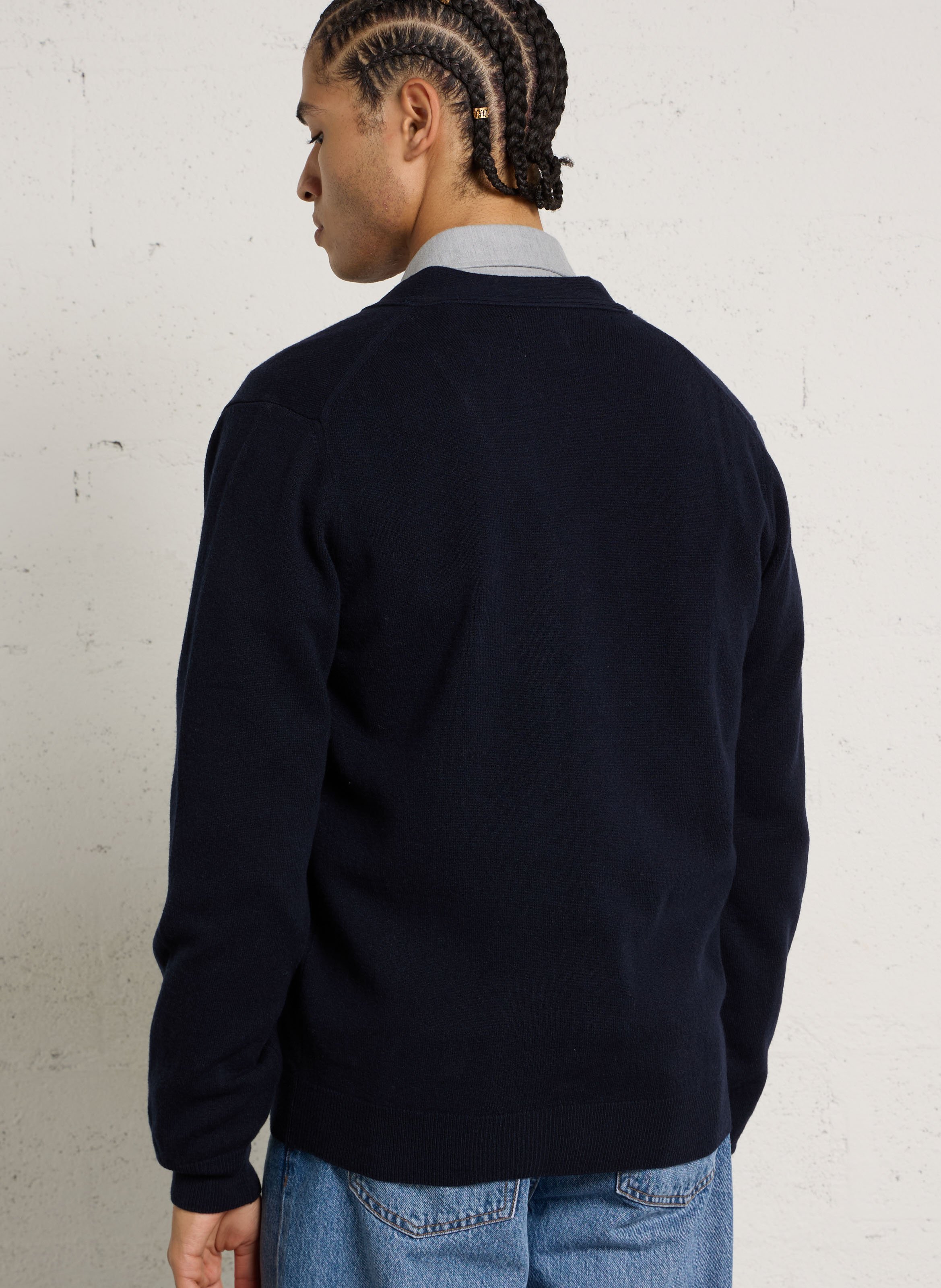 Gerade geschnittene Strickjacke mit V-Ausschnitt aus Wolle GANT Blau