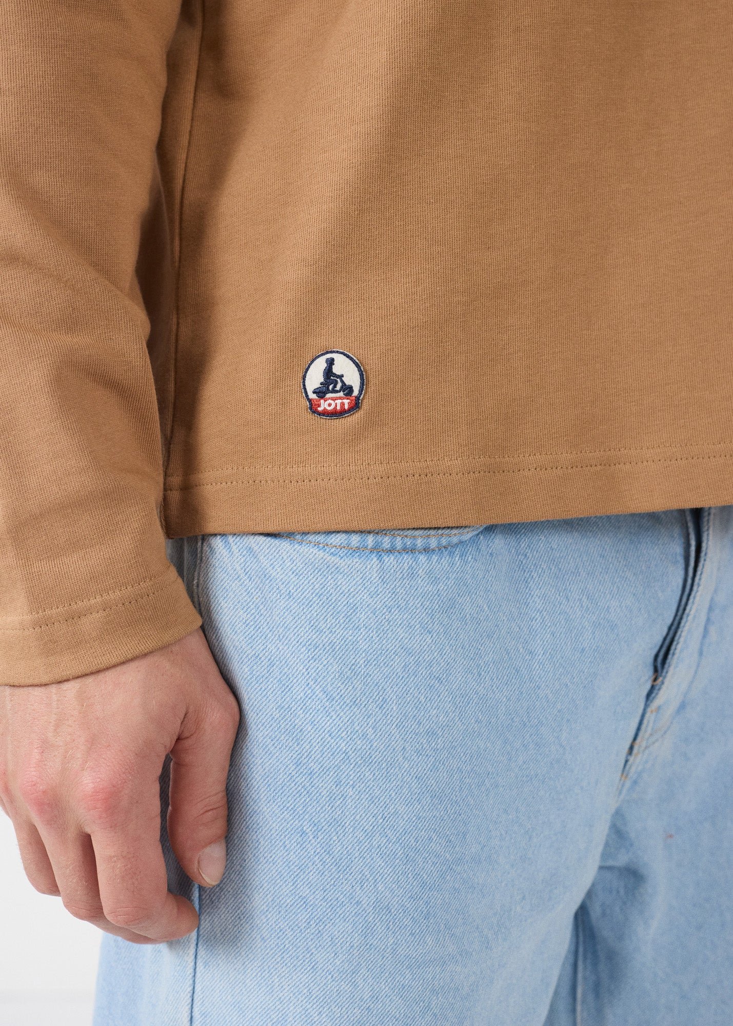 Emilio round neck T-shirt JOTT Brown