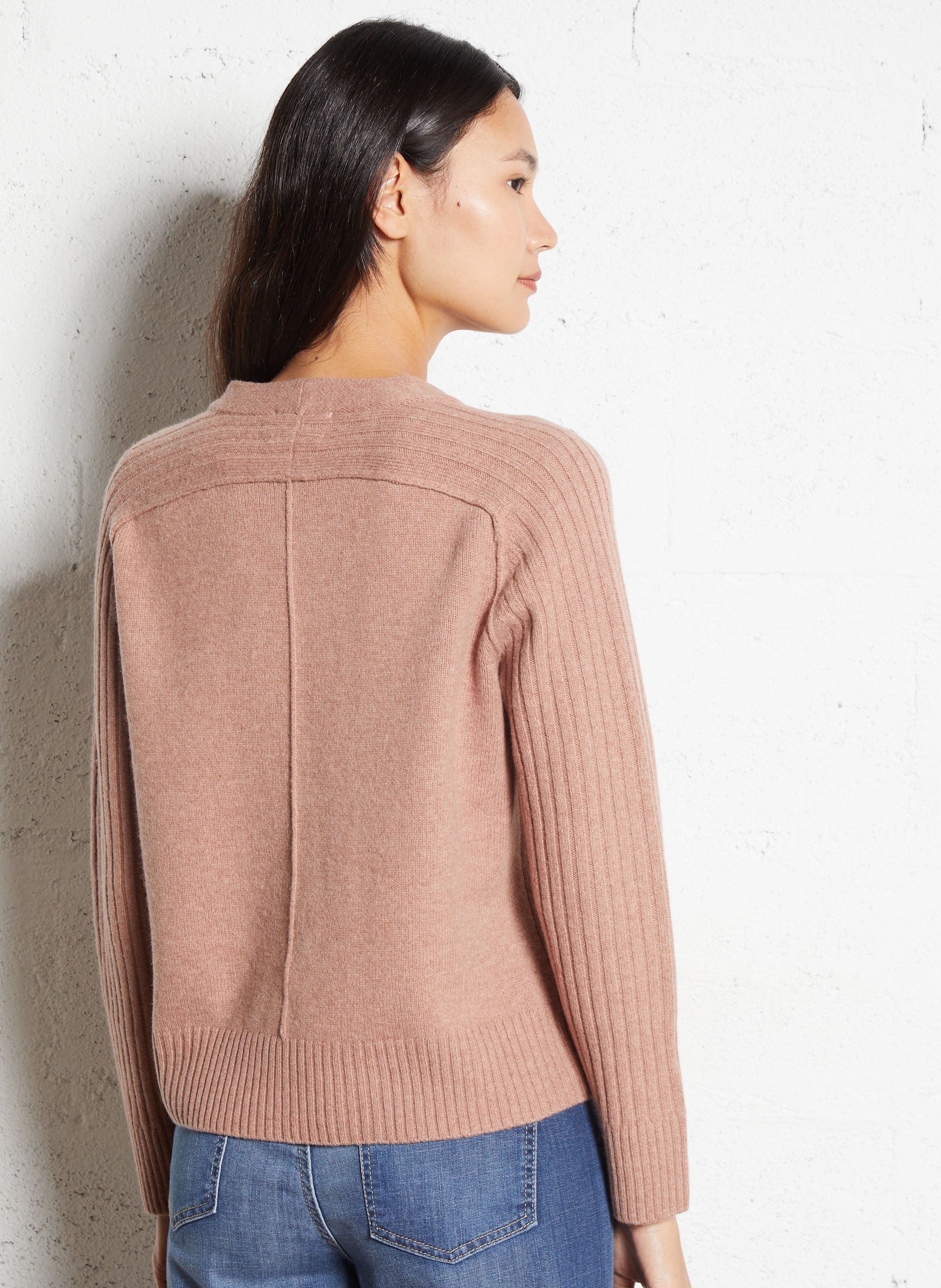 Straight round neck wool sweater MAISON 123 Pink