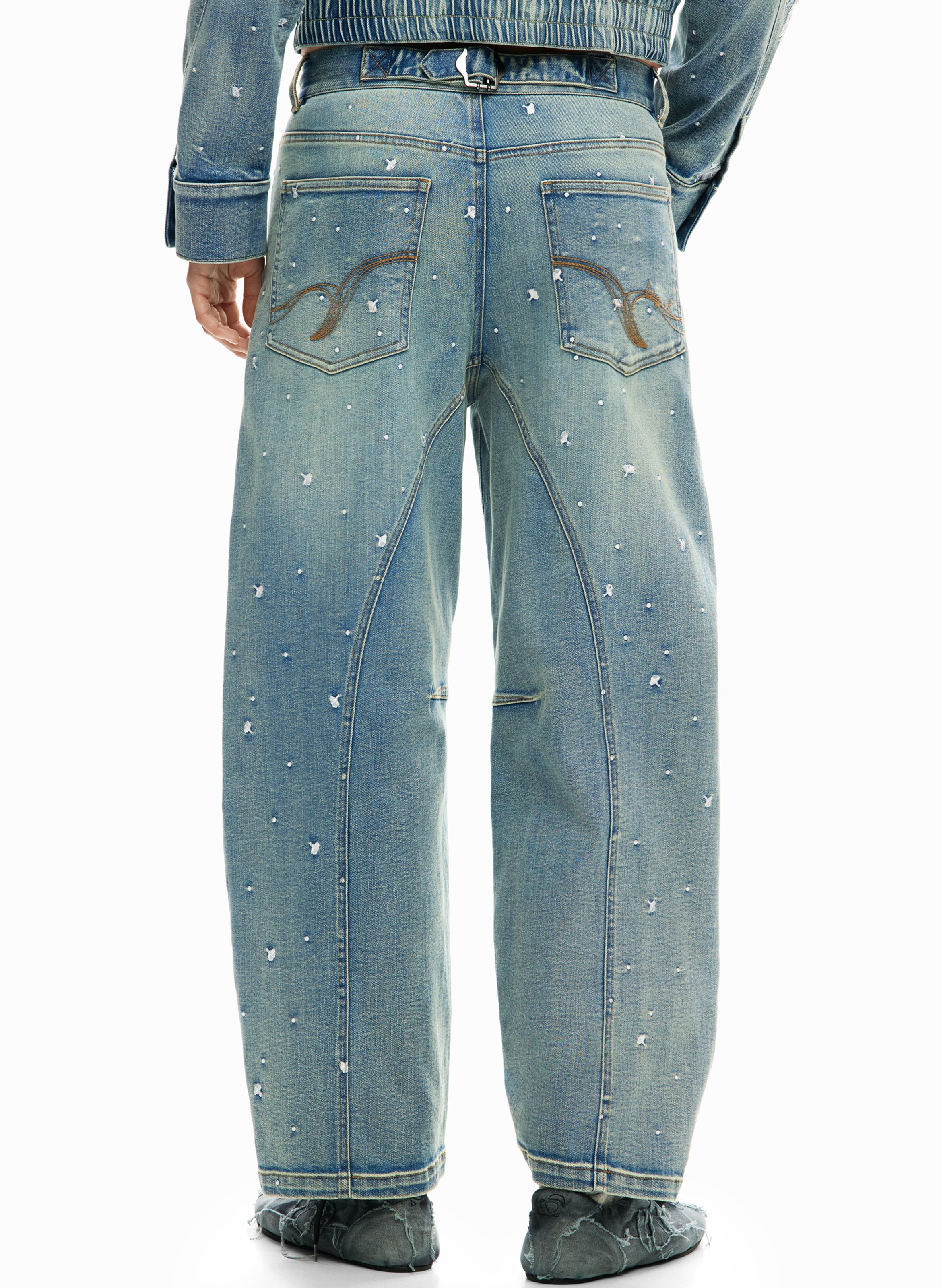 Weit geschnittene bestickte Jeans DESIGUAL Blau